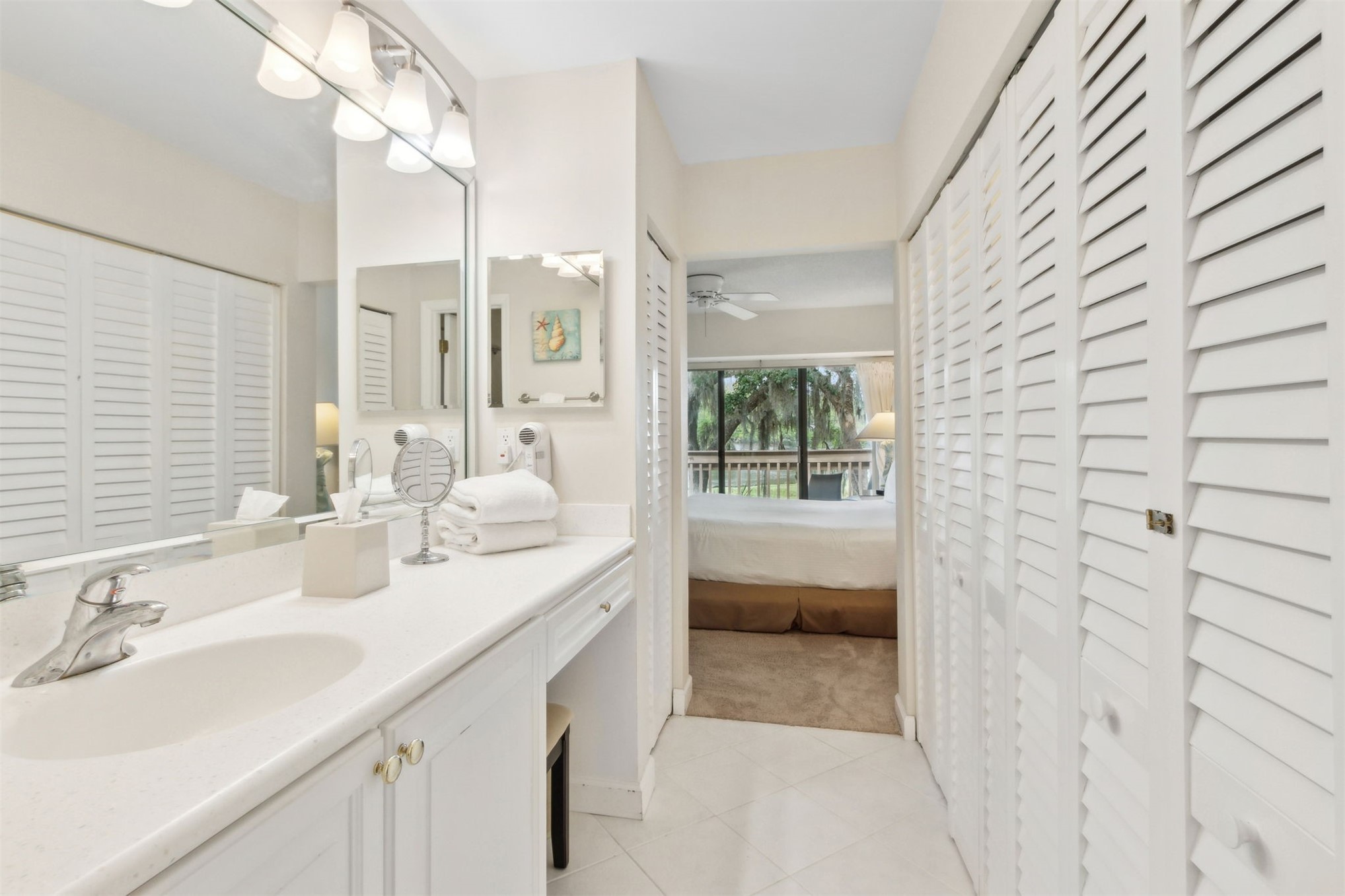 2101 BEACH WOOD ROAD 2101