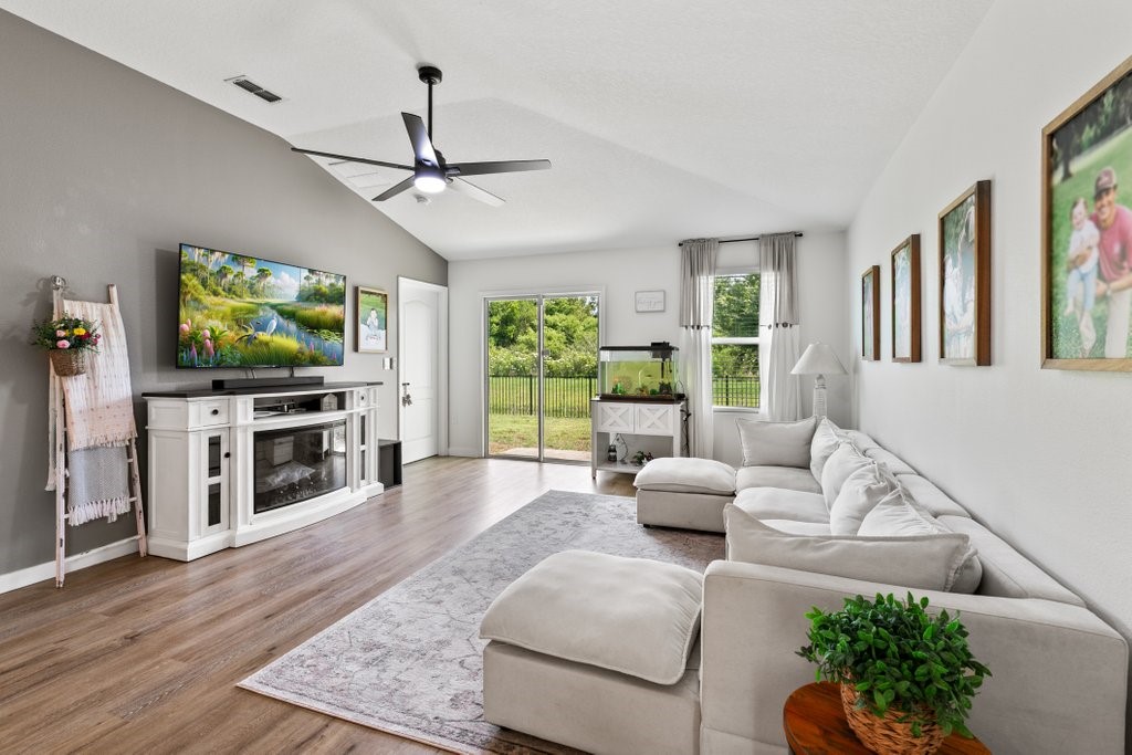 12097 GRAND HERRING WAY