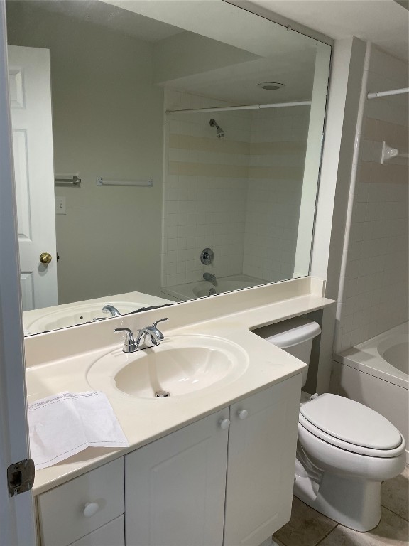 30936 PARADISE COMMONS #224