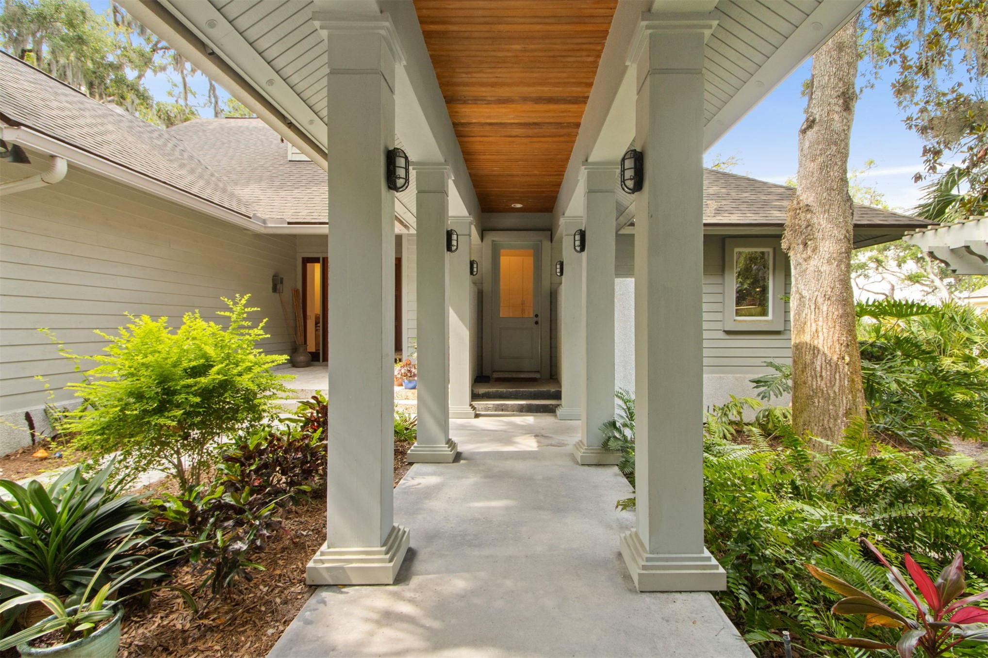 10 SEA MARSH ROAD