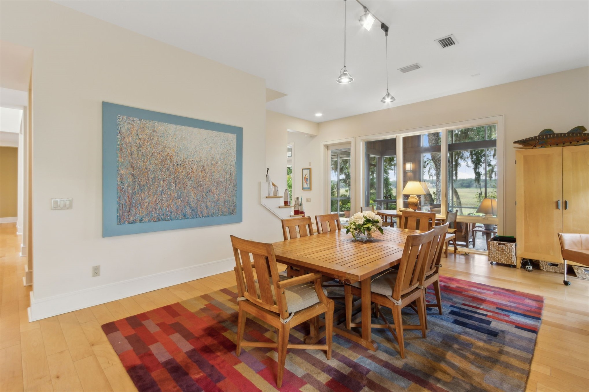 10 SEA MARSH ROAD