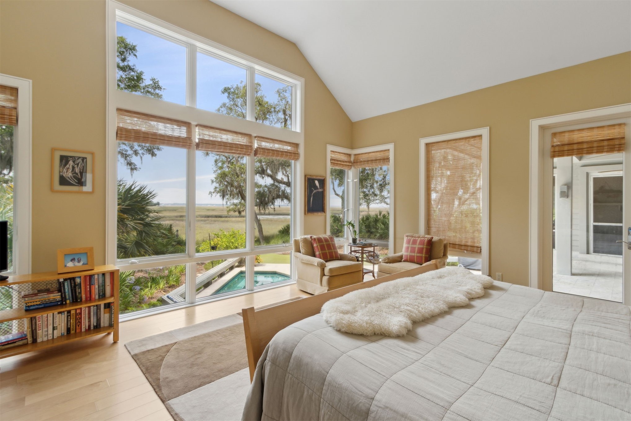10 SEA MARSH ROAD