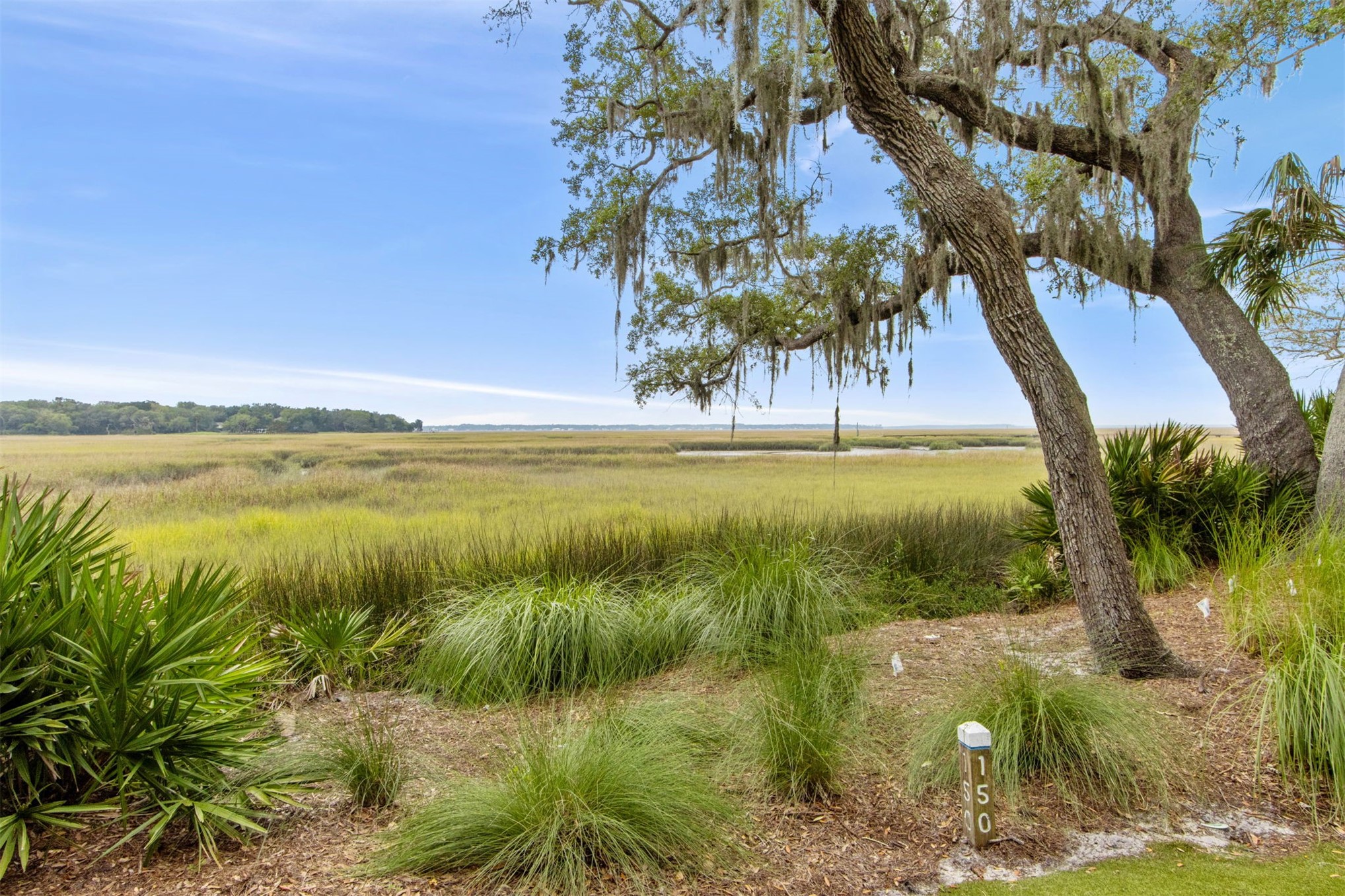 10 SEA MARSH ROAD