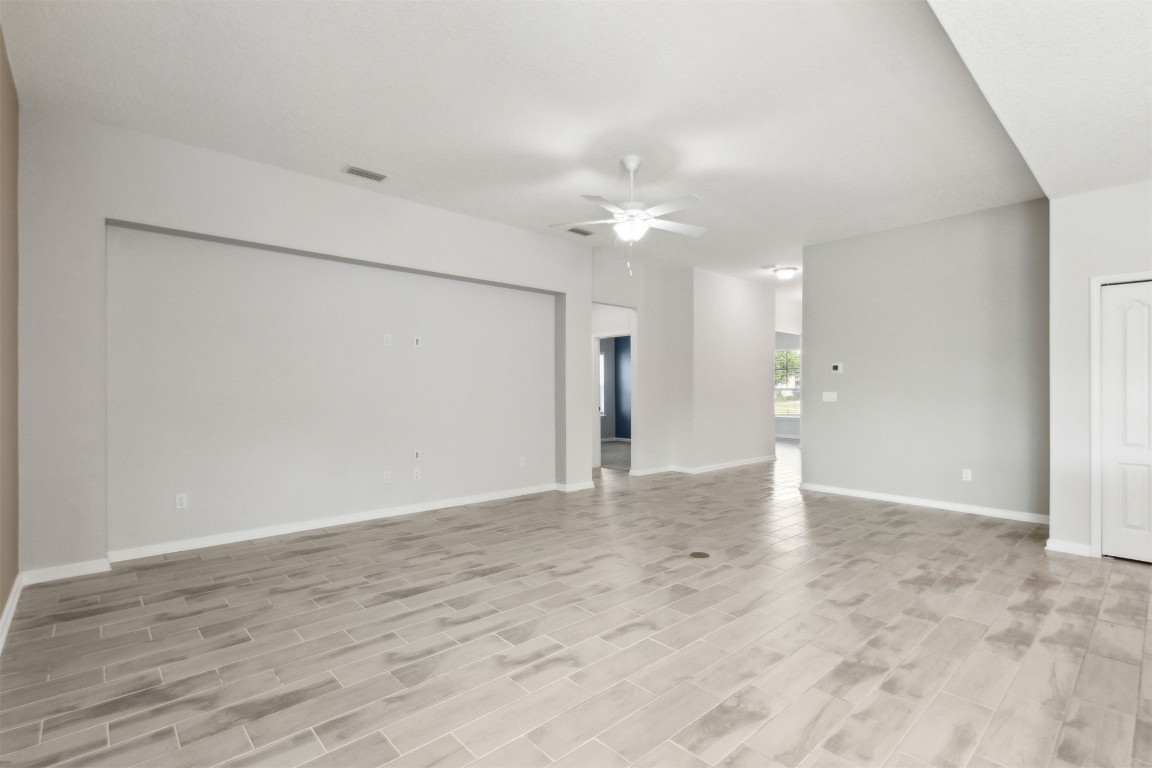 92016 WOODLAWN DRIVE