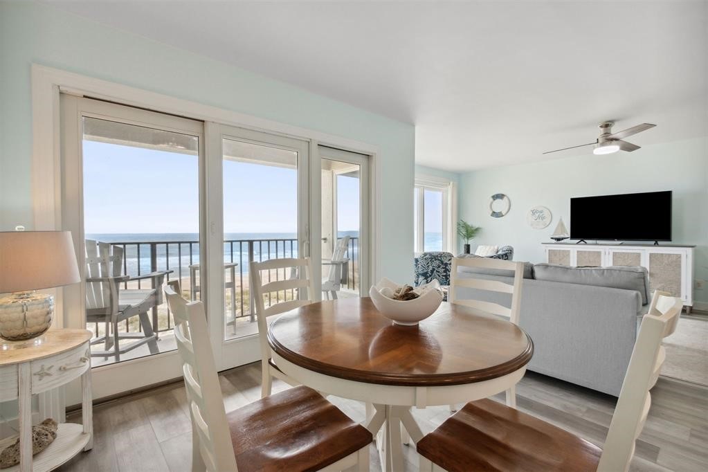 382 S FLETCHER AVENUE 302