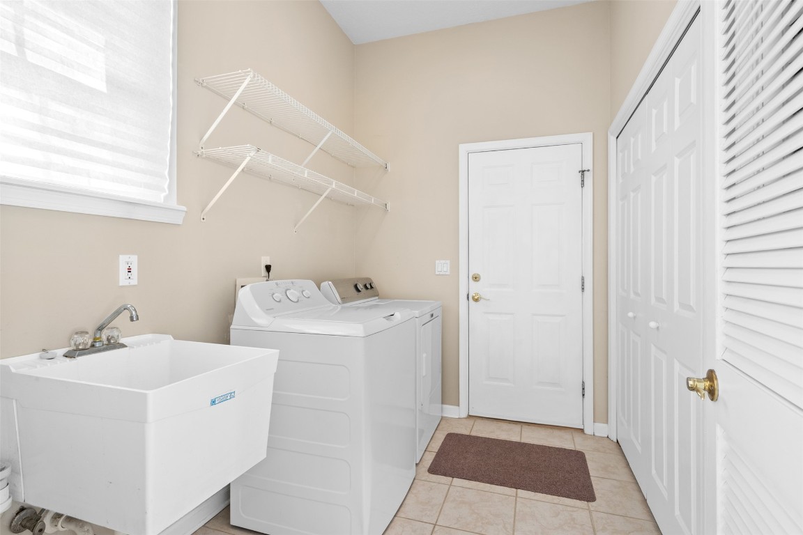 1802 MCARTHUR STREET