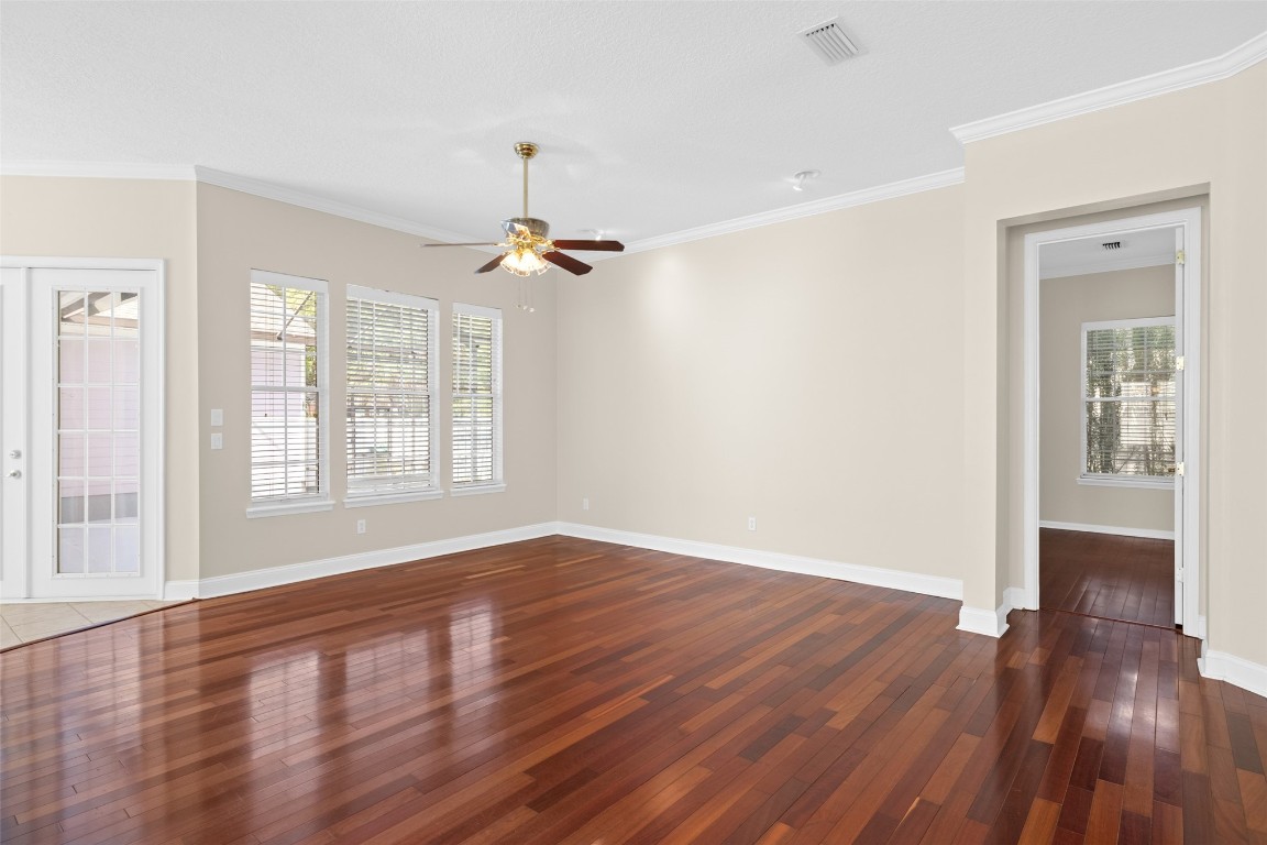 1802 MCARTHUR STREET