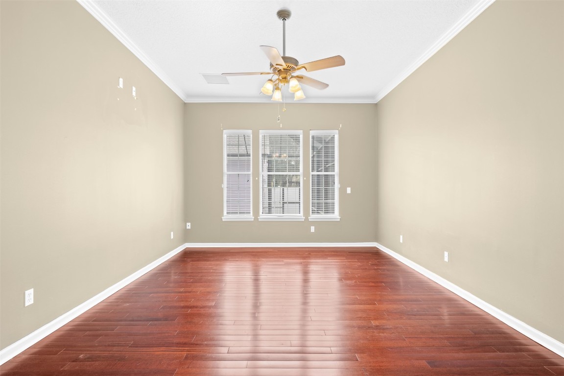 1802 MCARTHUR STREET