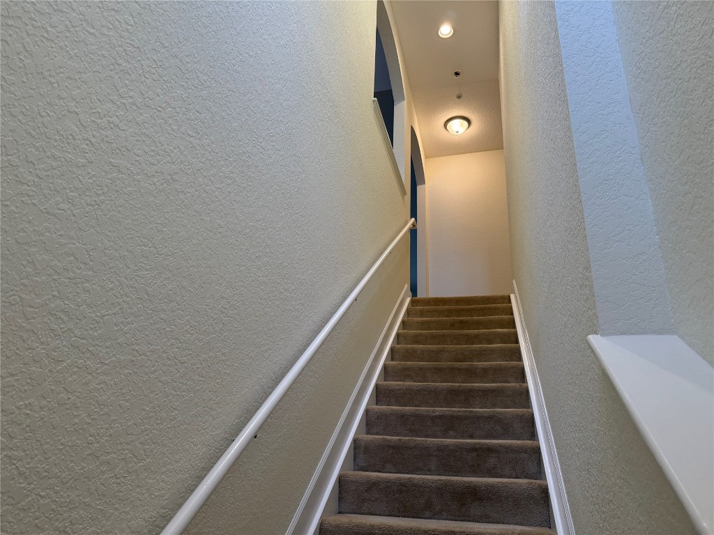 96193 STONEY DRIVE 1704