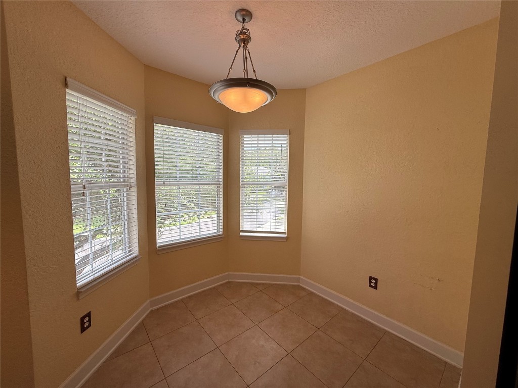 96193 STONEY DRIVE 1704
