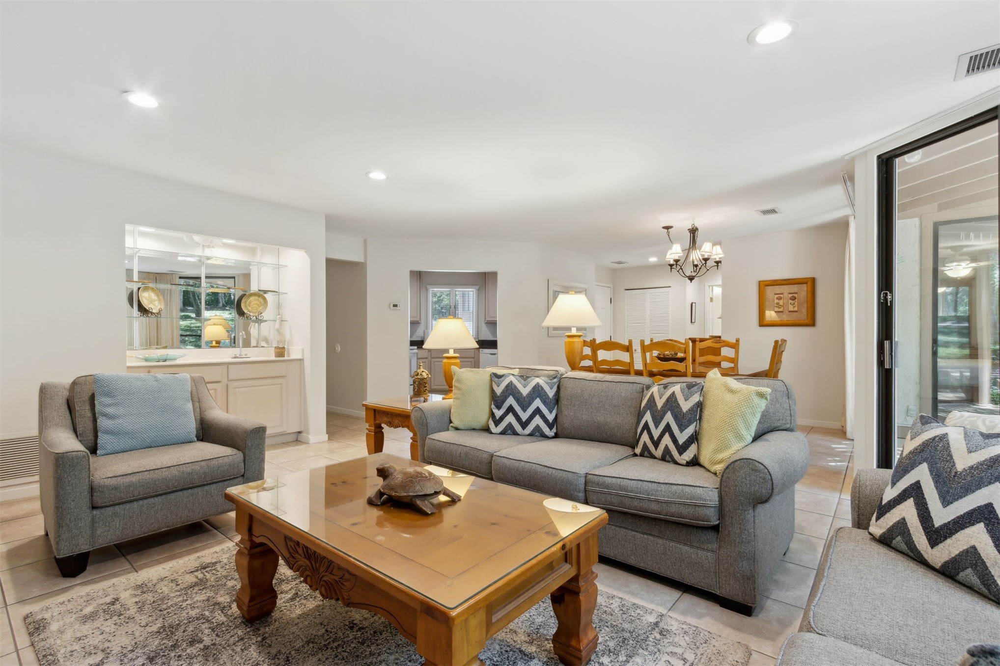 2326/2328 BOXWOOD LANE 2326