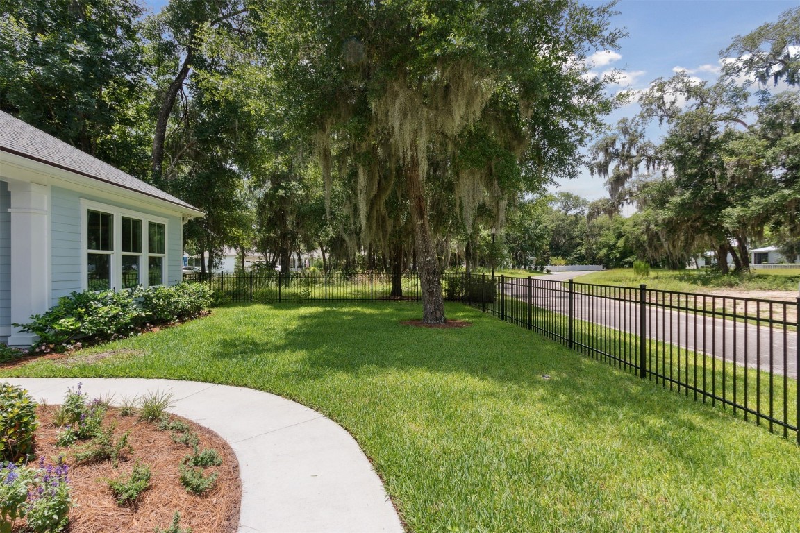 29103 GRANDVIEW MANOR
