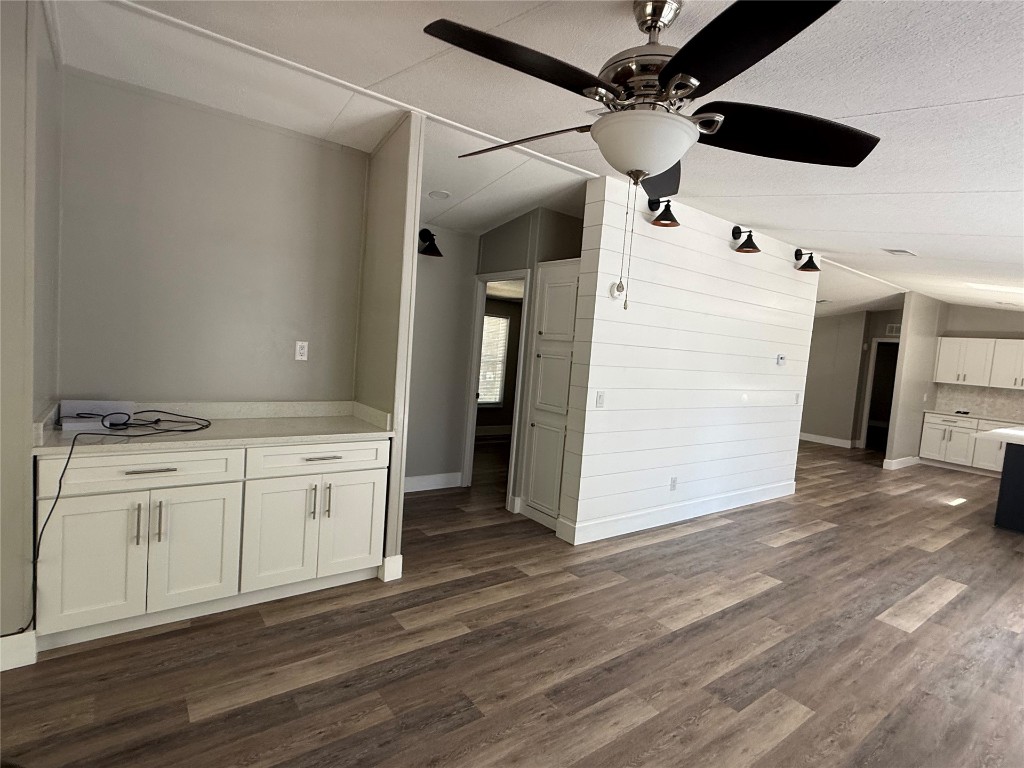 44049 CAULKINS DRIVE
