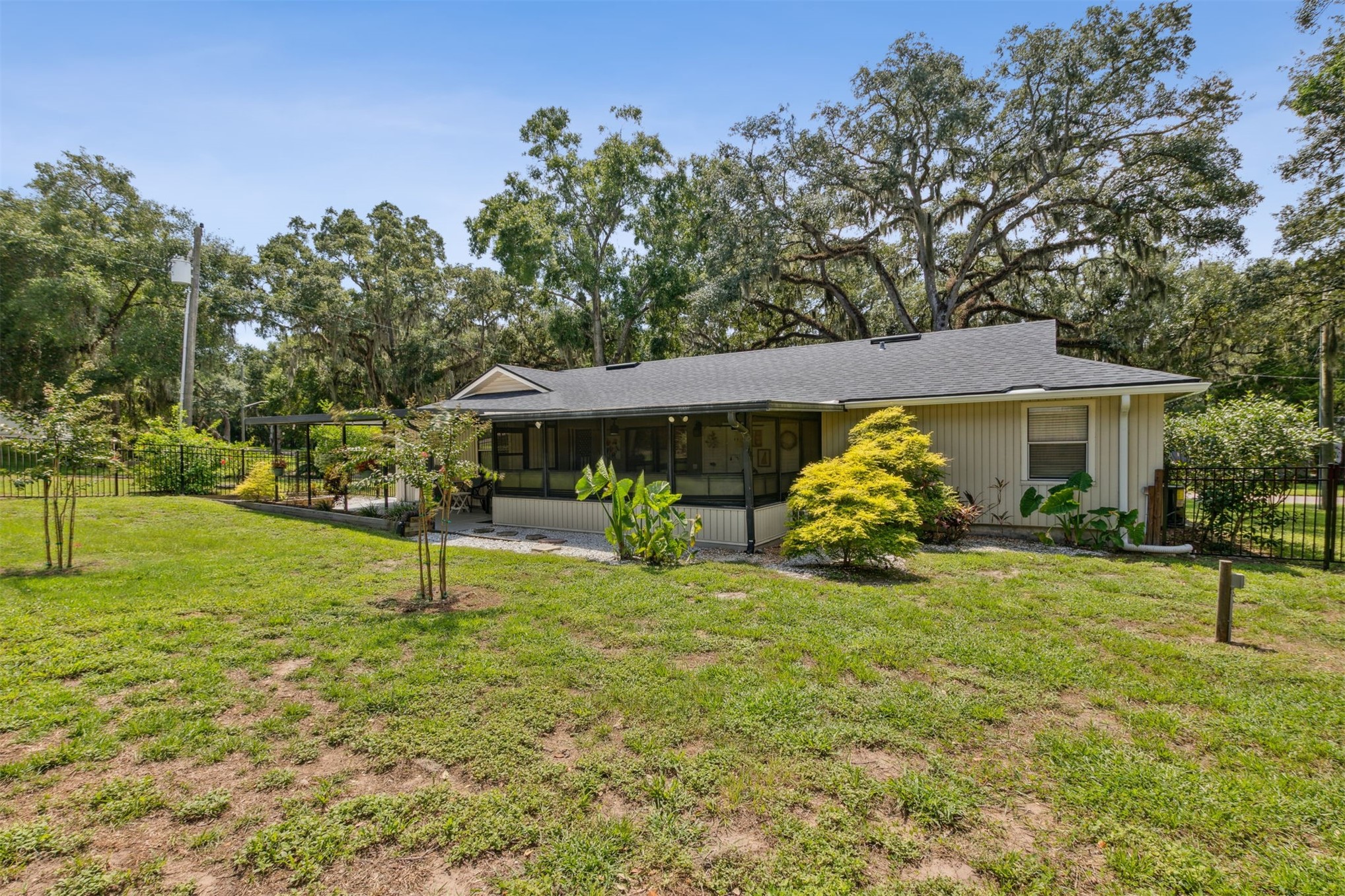 604 N 15TH STREET