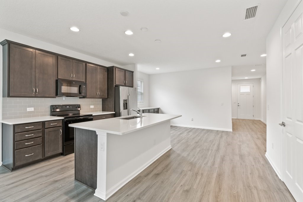 95292 COLLEGE PARKWAY