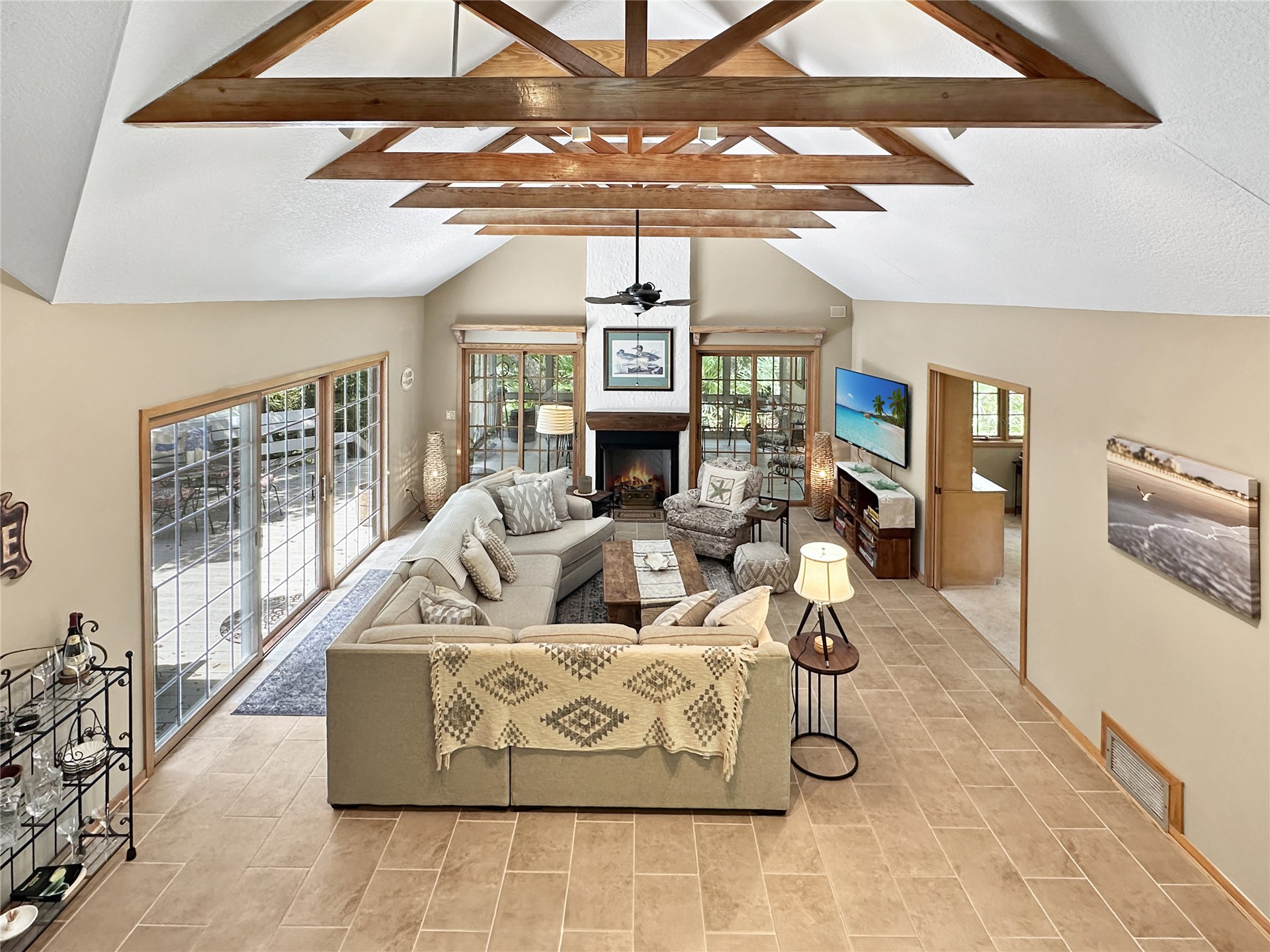 6 GREEN WINGED TEAL ROAD