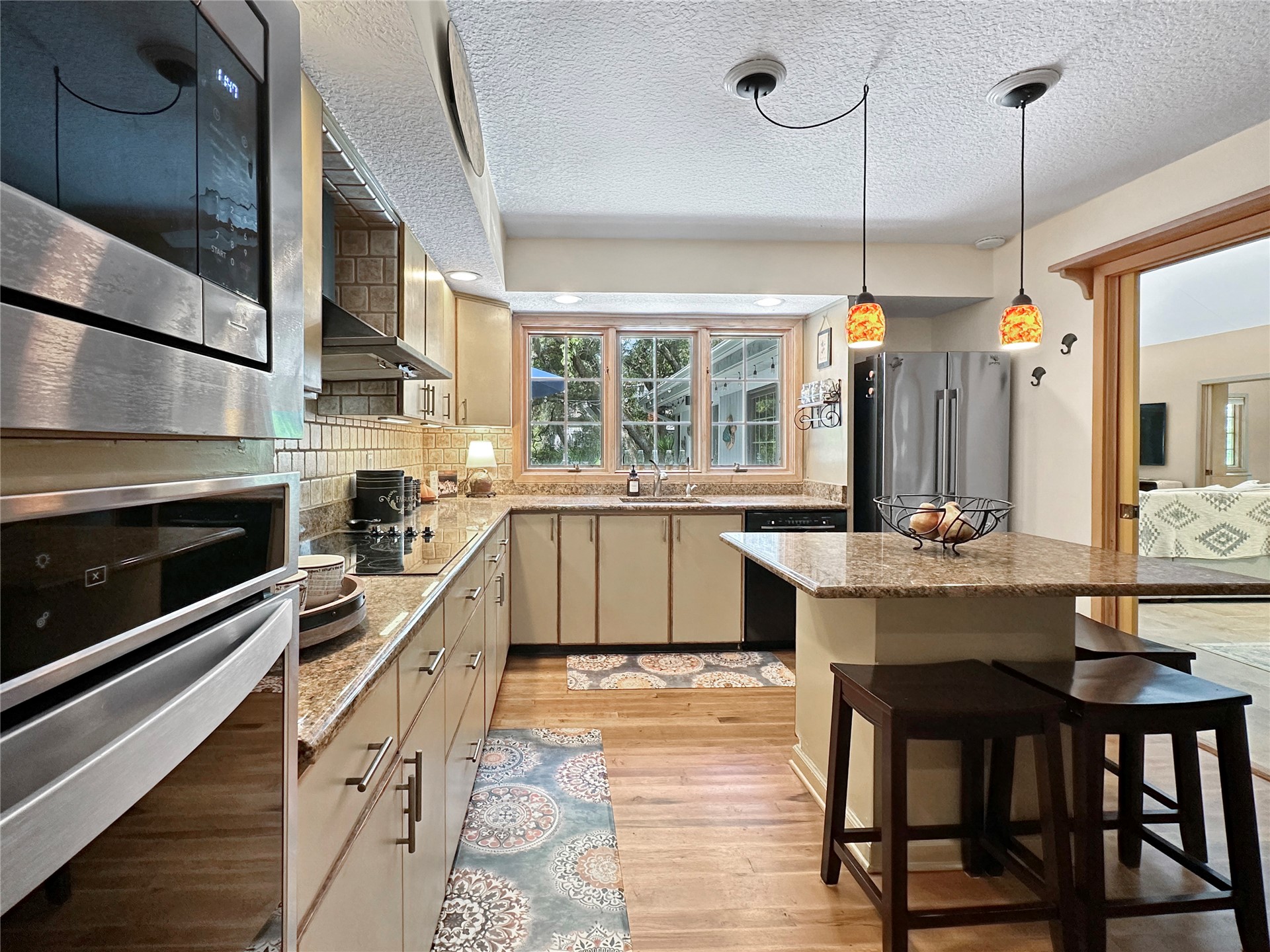 6 GREEN WINGED TEAL ROAD