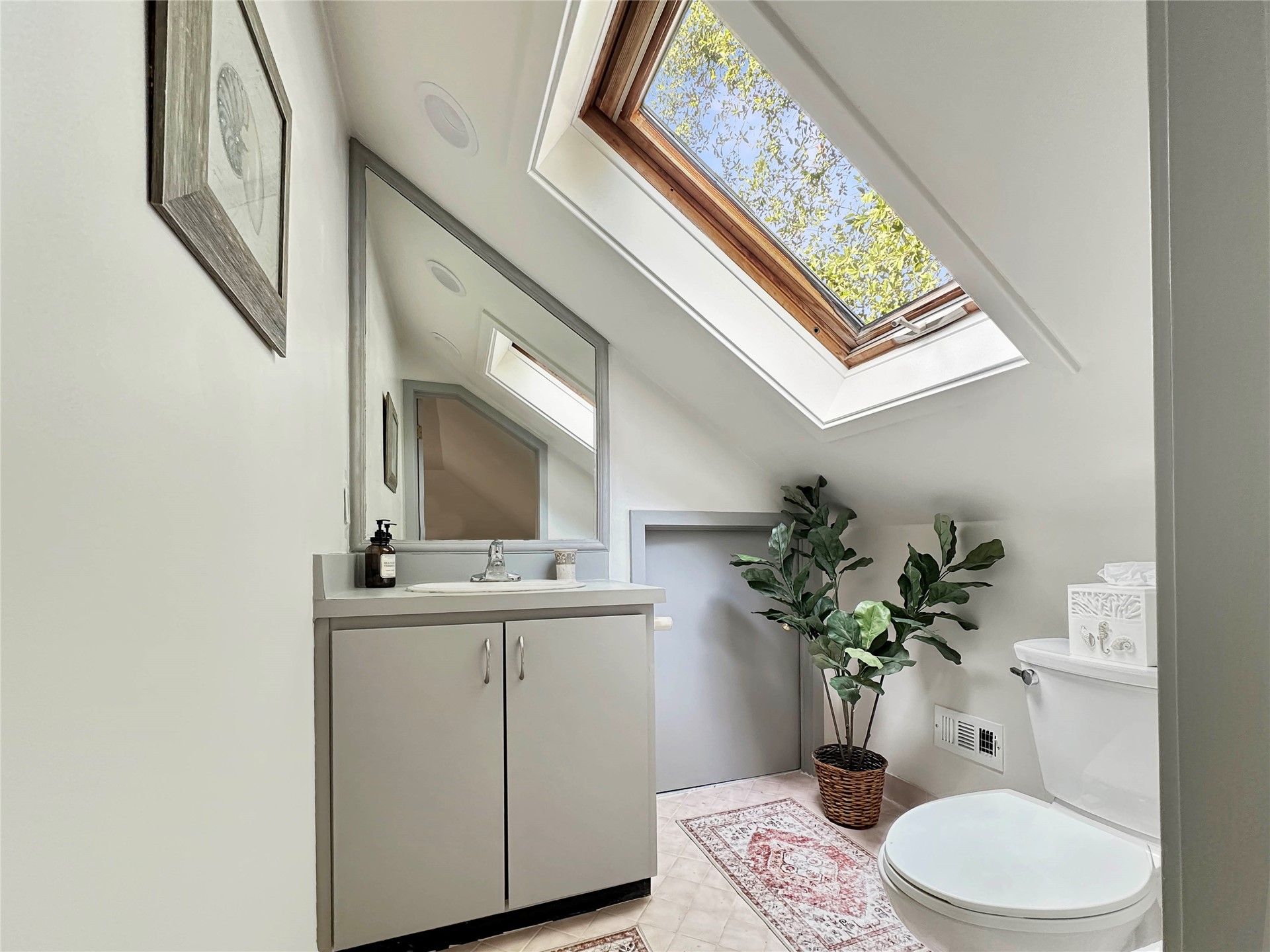 6 GREEN WINGED TEAL ROAD