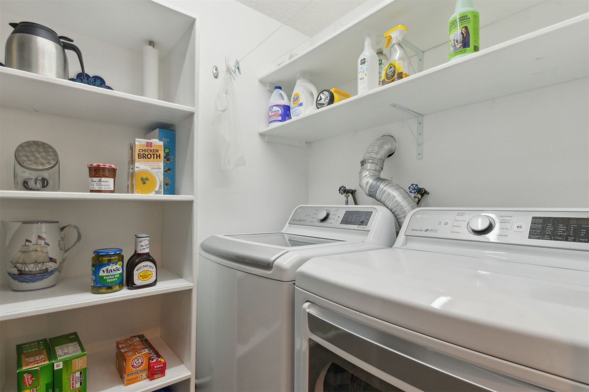 1430 BEACH WALKER ROAD 1430