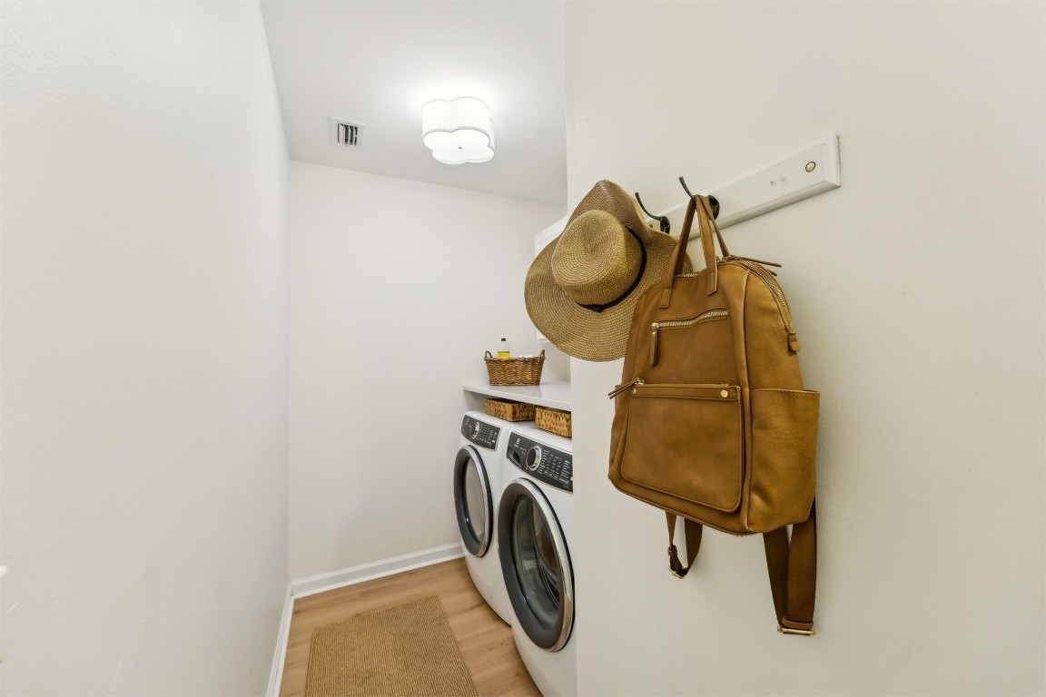 1558 PLANTATION OAKS TERRACE