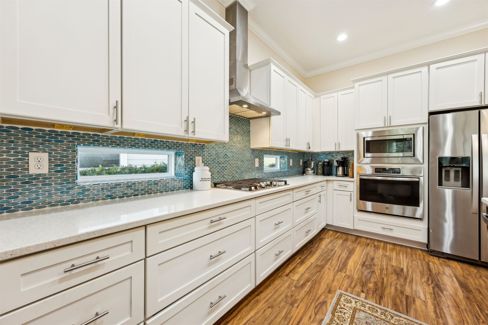2806 TURTLE SHORES DRIVE