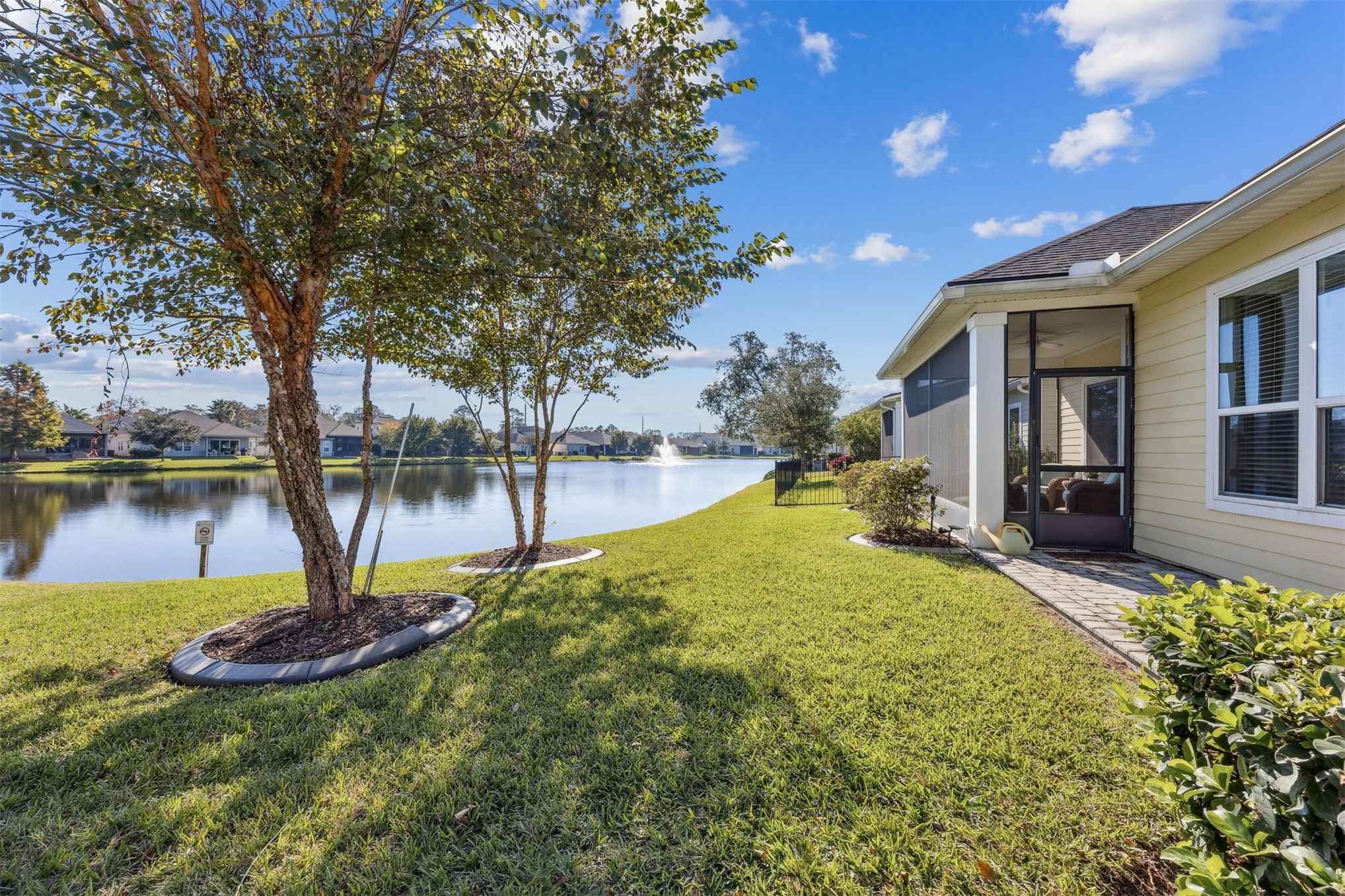 2806 TURTLE SHORES DRIVE