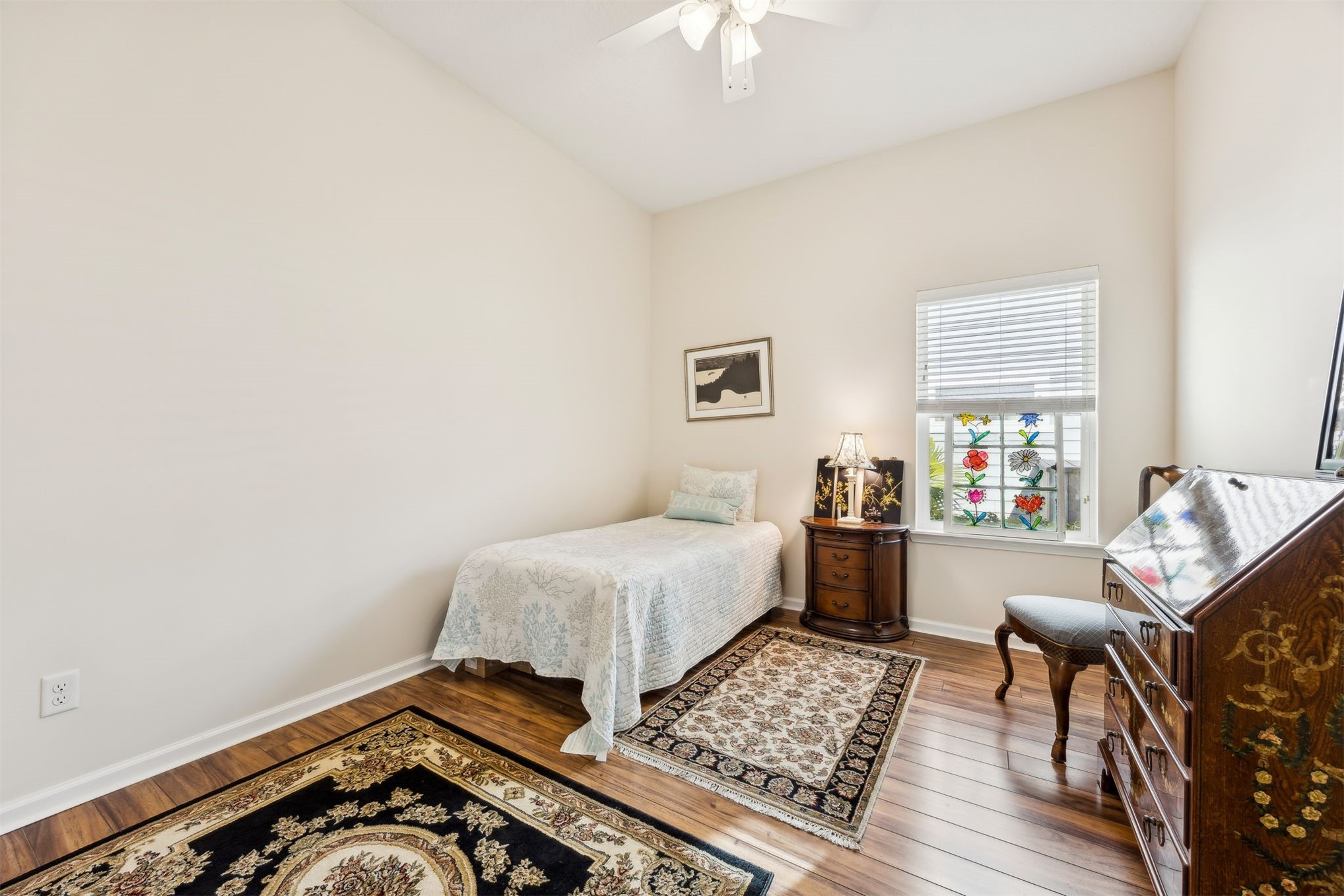 2806 TURTLE SHORES DRIVE