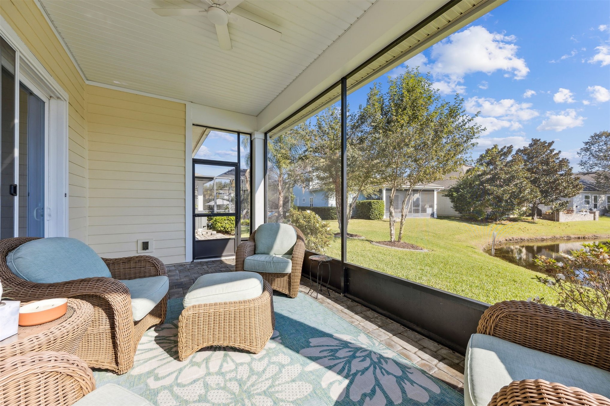 2806 TURTLE SHORES DRIVE