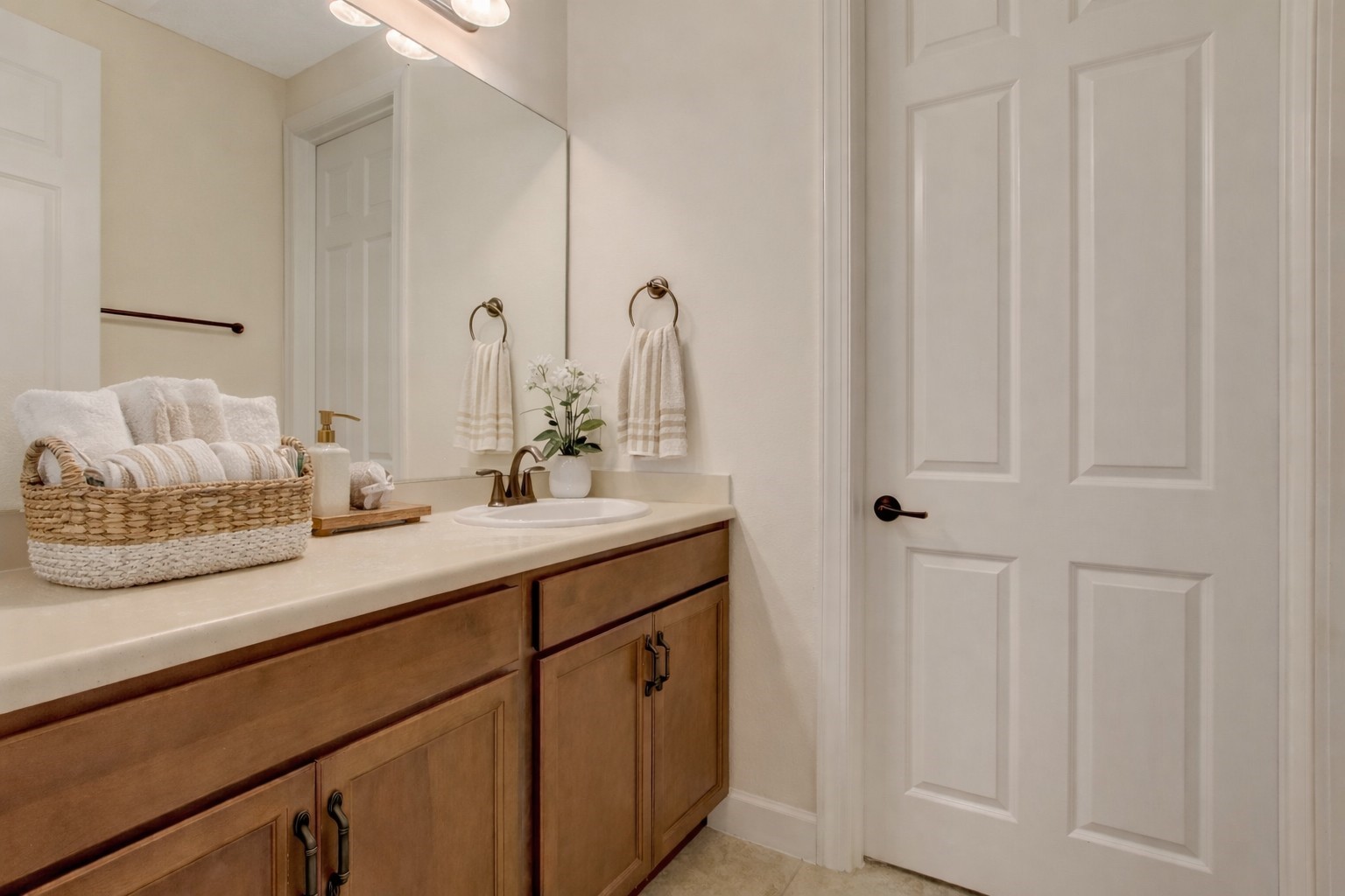 85212 CHAMPLAIN DRIVE