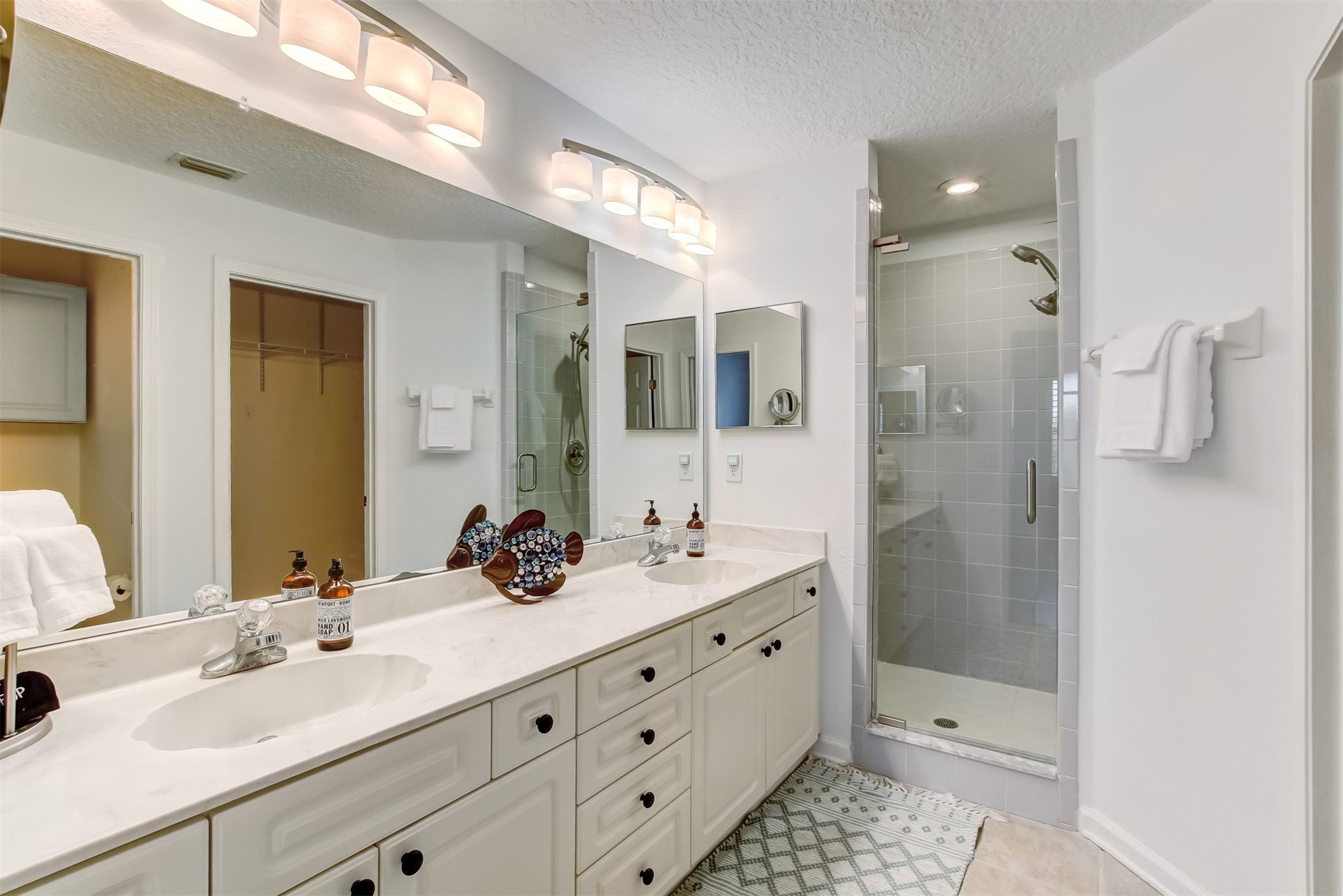 403 TARPON AVENUE 101