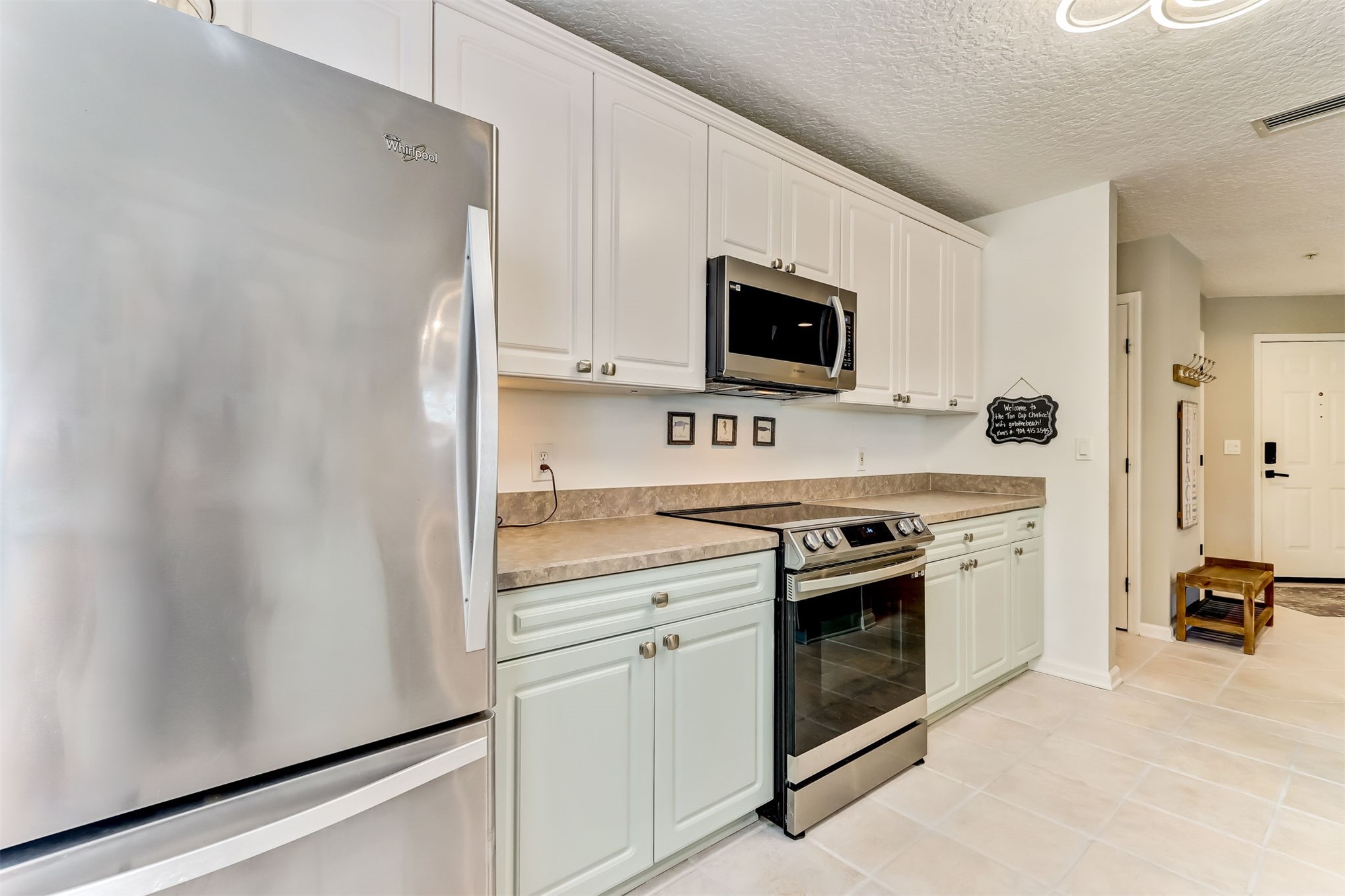 403 TARPON AVENUE 101