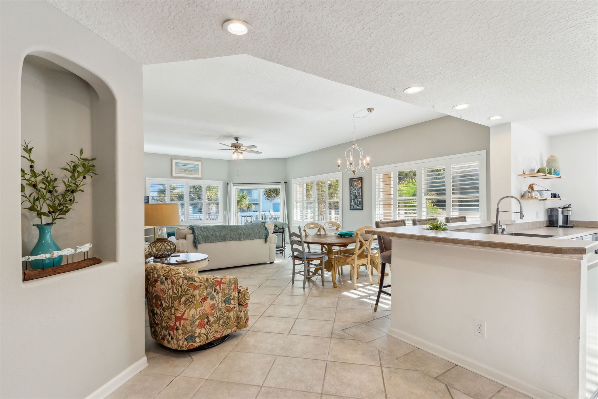 403 TARPON AVENUE 101