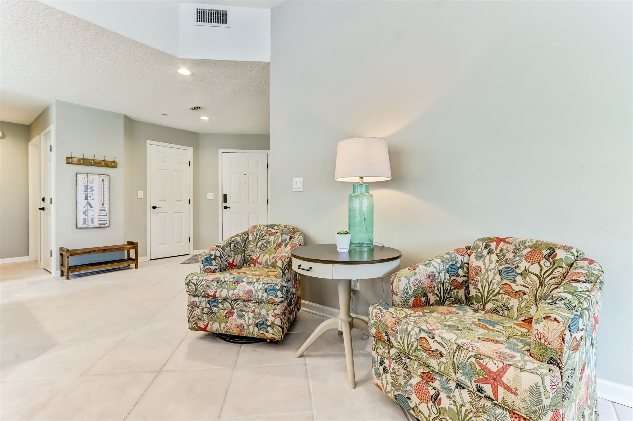 403 TARPON AVENUE 101