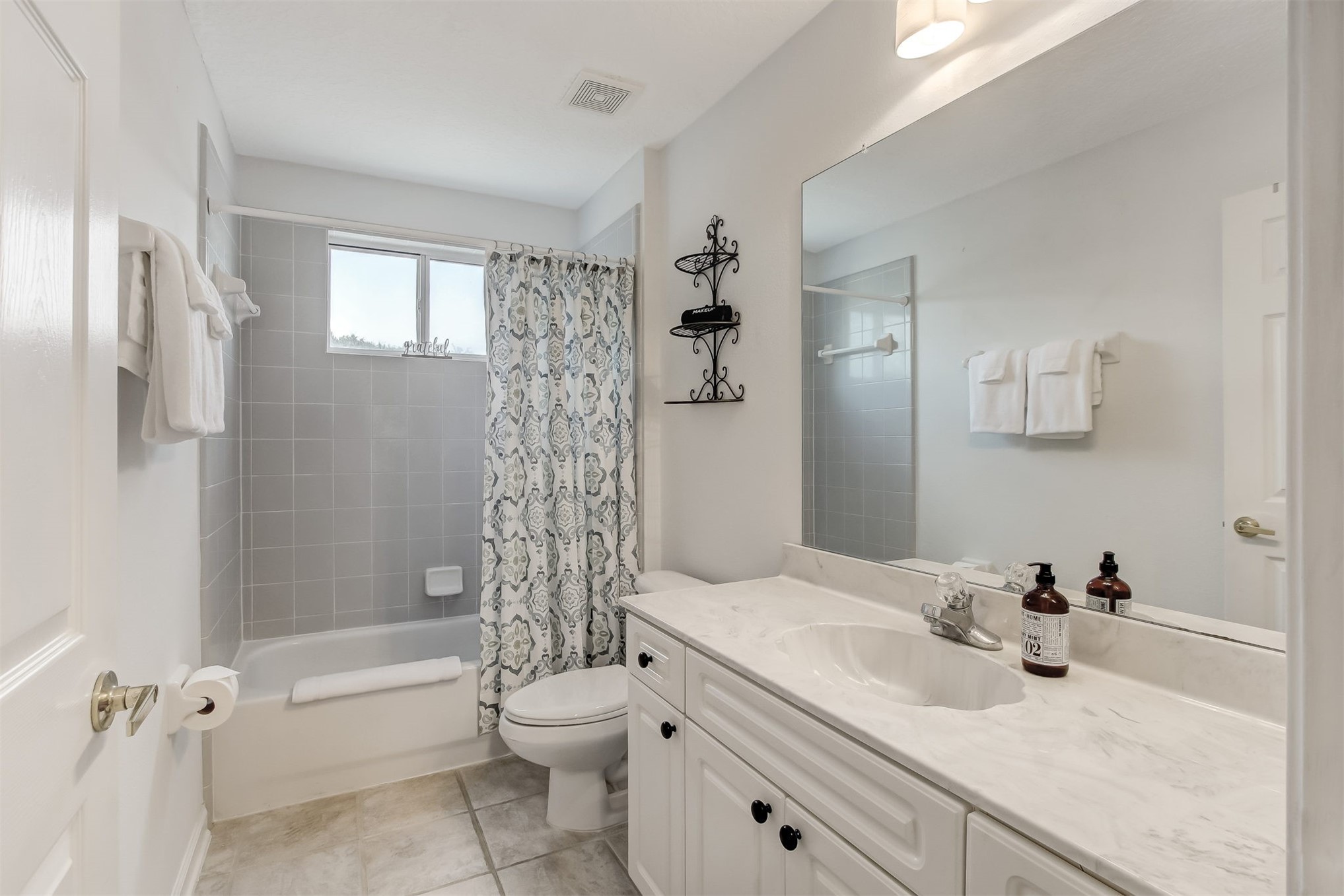 403 TARPON AVENUE 101