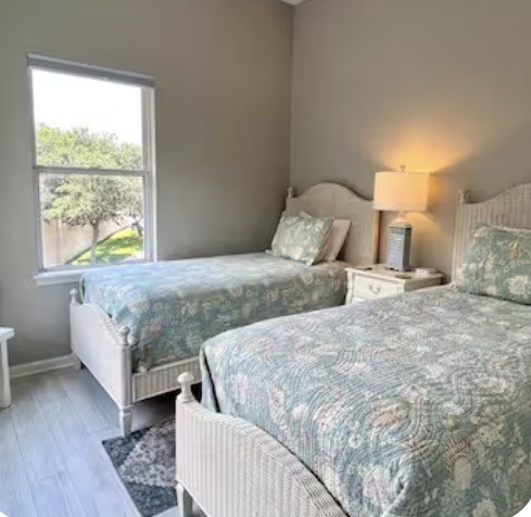 403 TARPON AVENUE 101