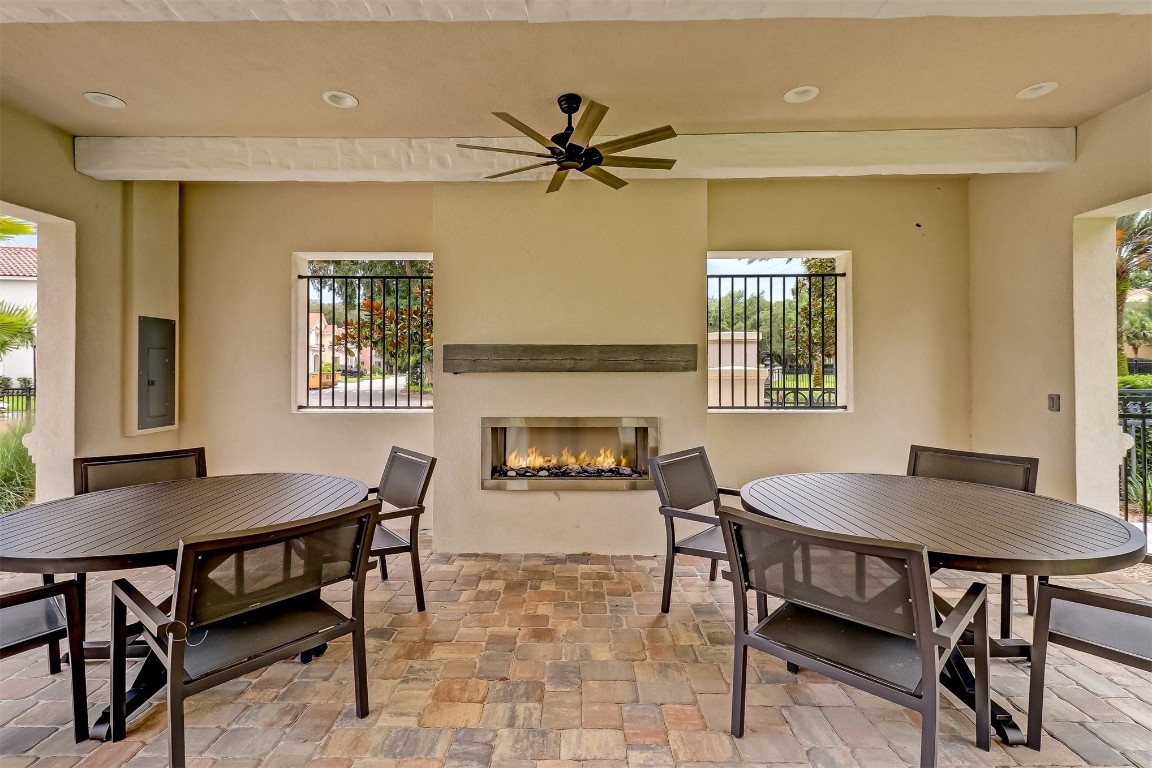 96109 HANGING MOSS DRIVE