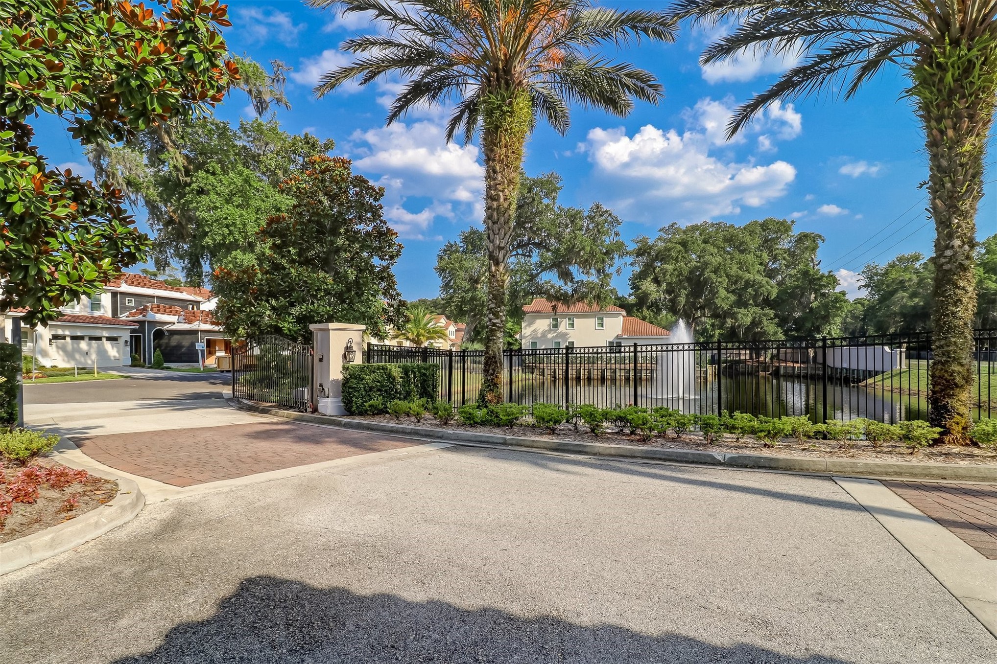 96109 HANGING MOSS DRIVE