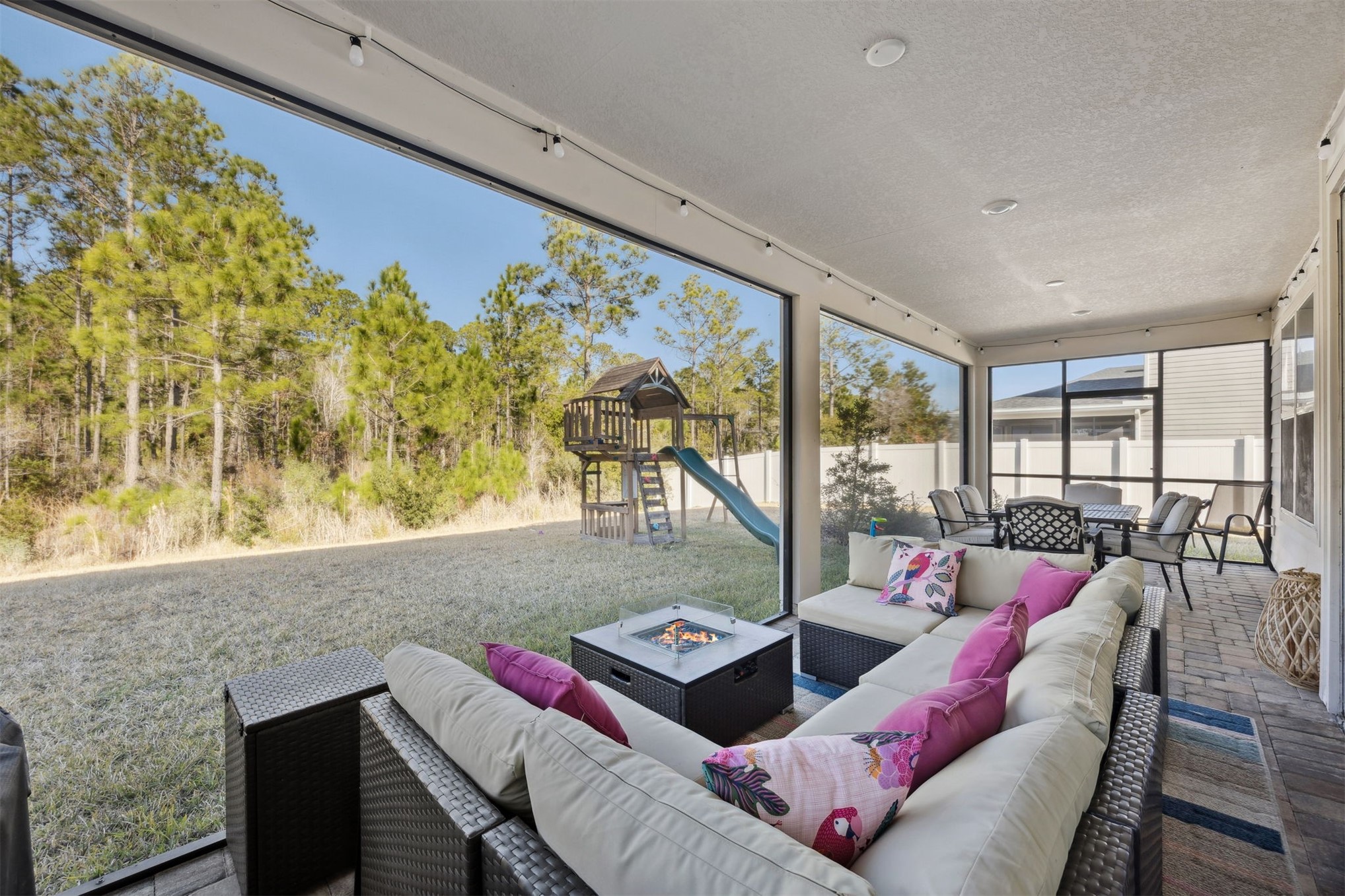 92954 CHELTENHAM LANE