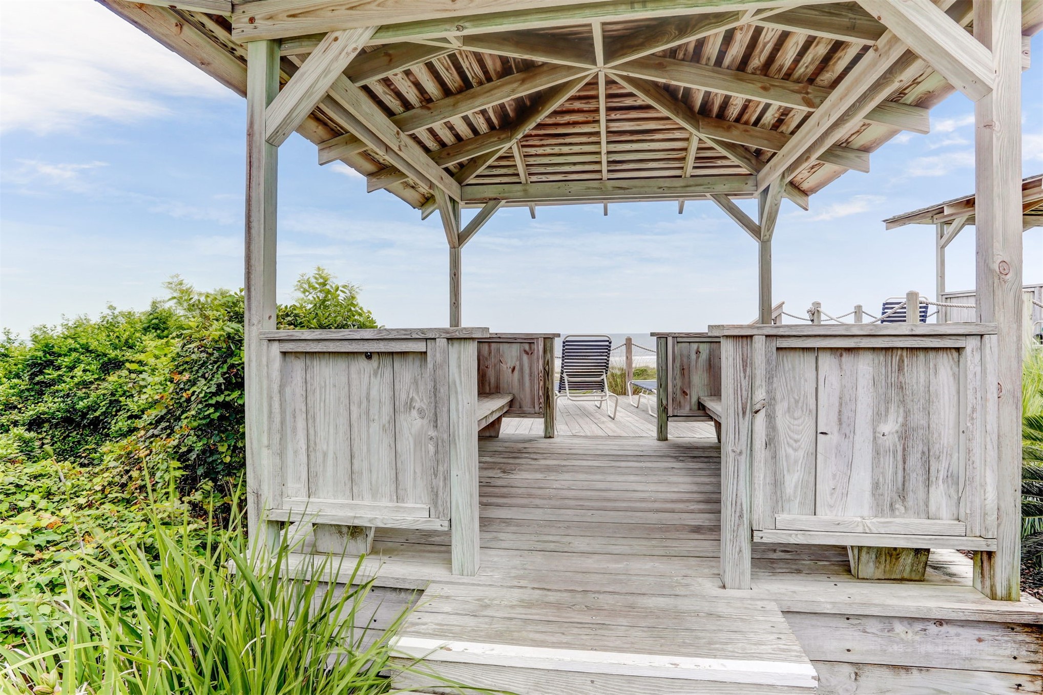 1123 BEACH WALKER ROAD 1123