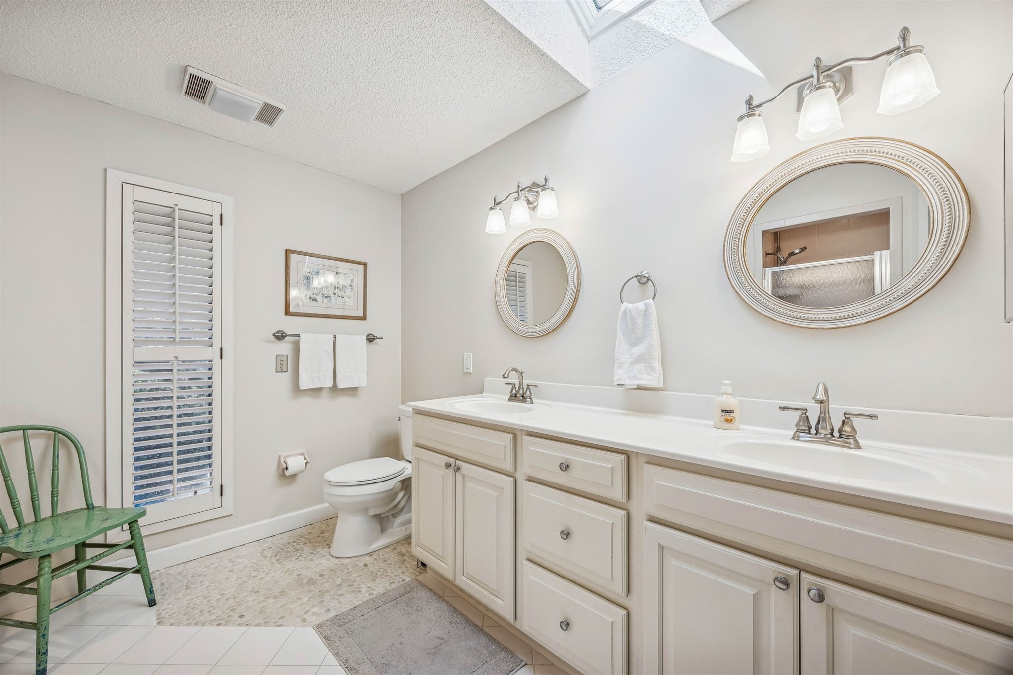 2412 BOXWOOD LANE 2412