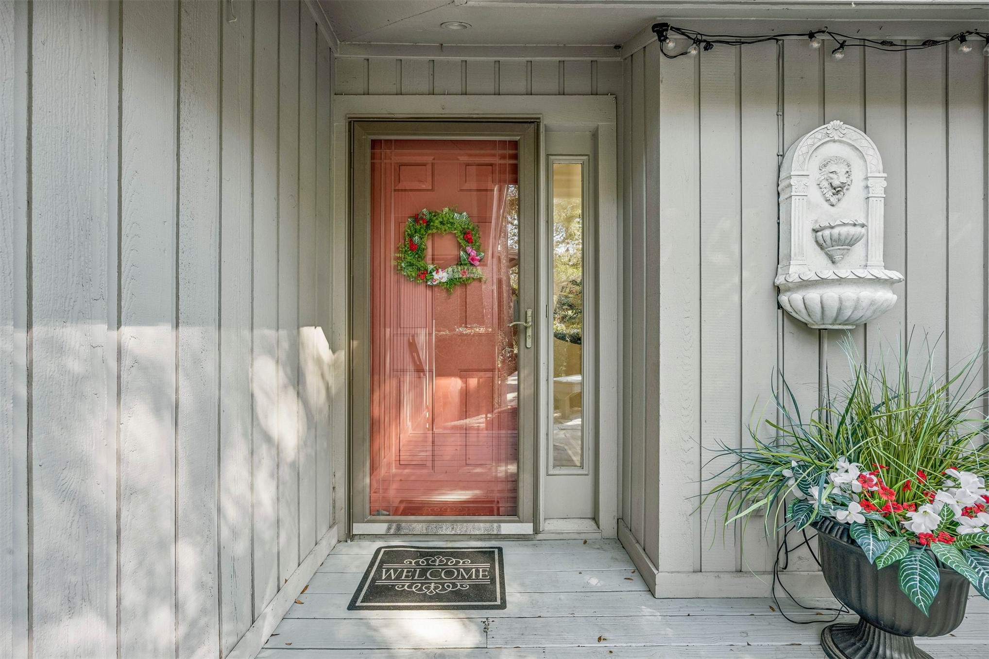 2412 BOXWOOD LANE 2412