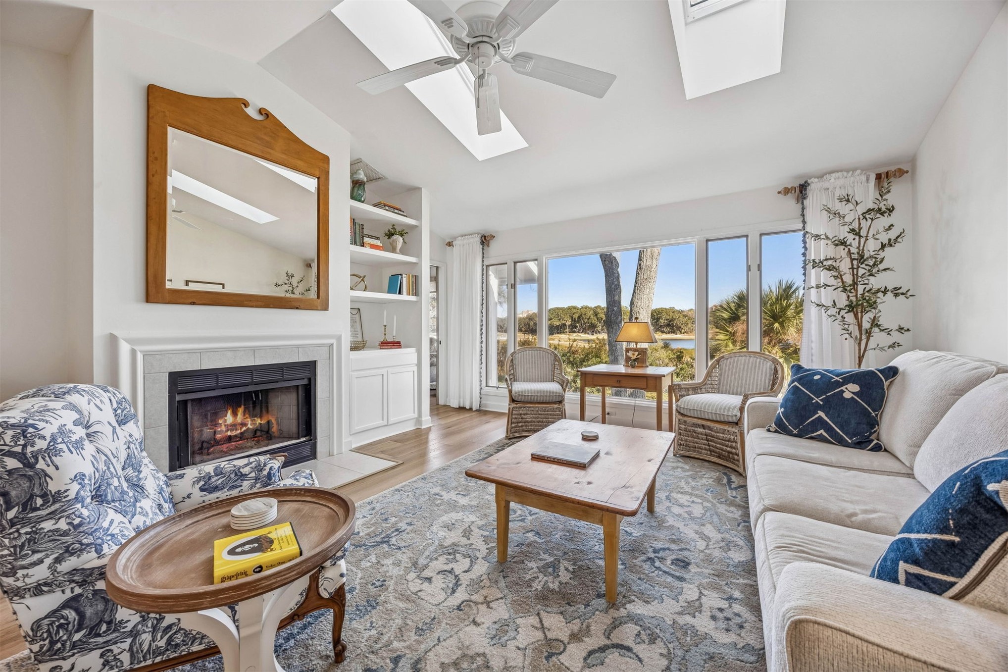 2412 BOXWOOD LANE 2412