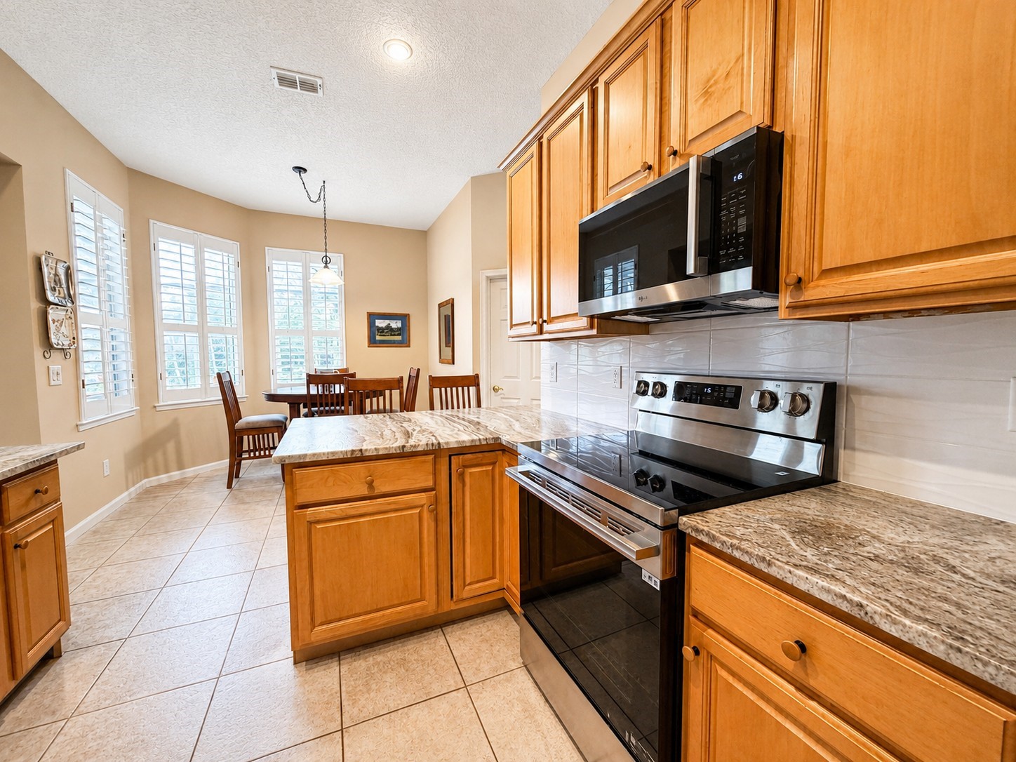96285 LIGHT WIND DRIVE