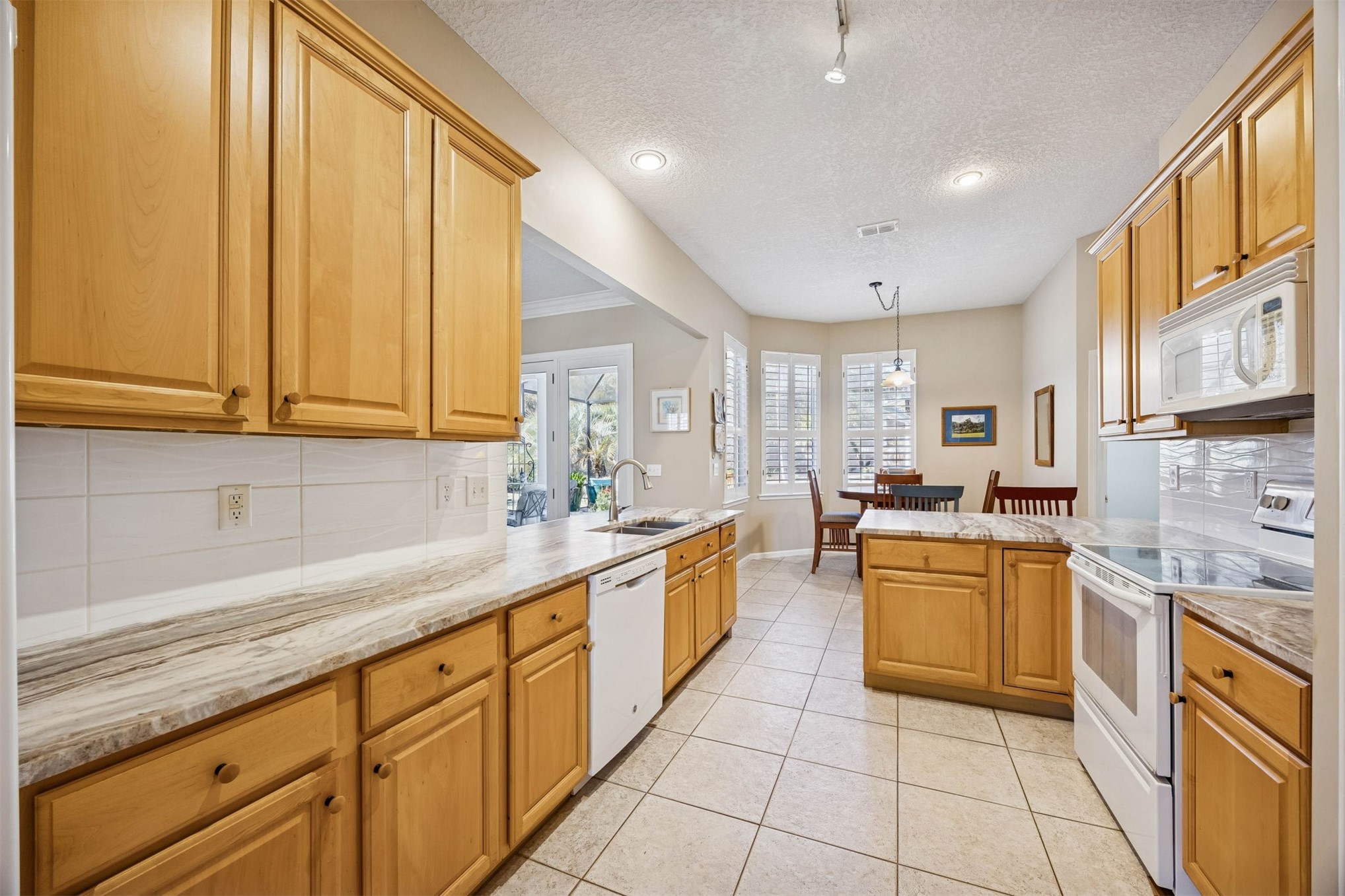 96285 LIGHT WIND DRIVE