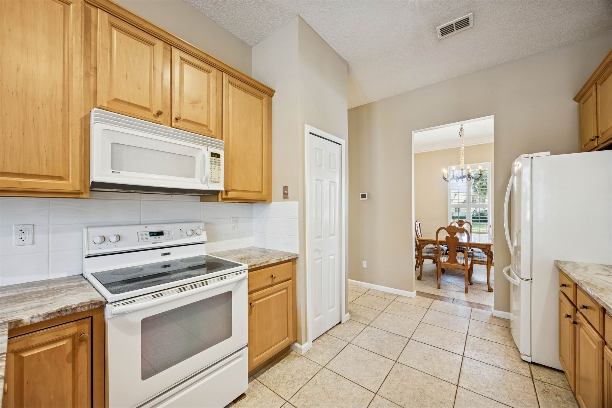 96285 LIGHT WIND DRIVE