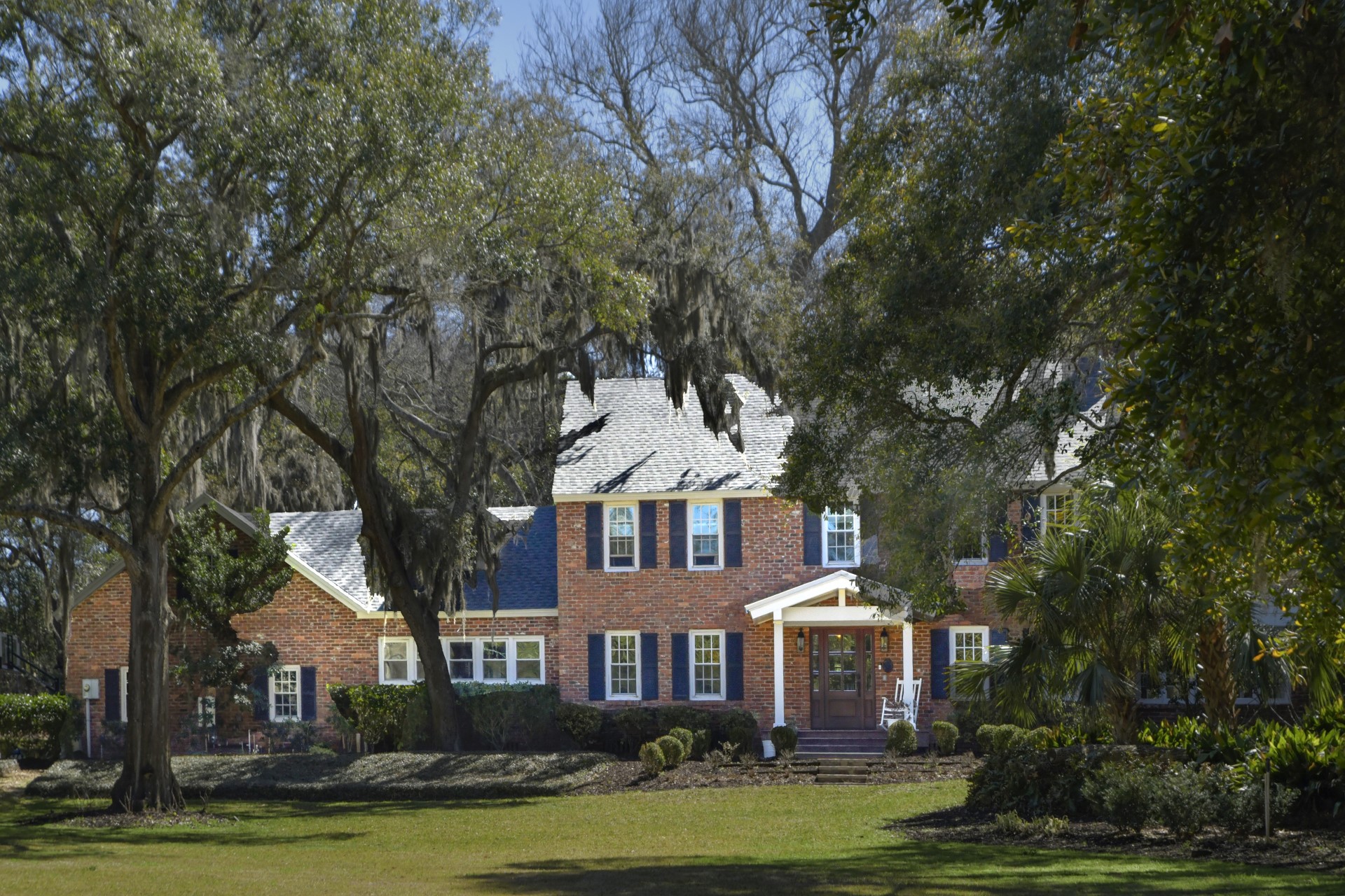 1814 HIGHLAND DRIVE