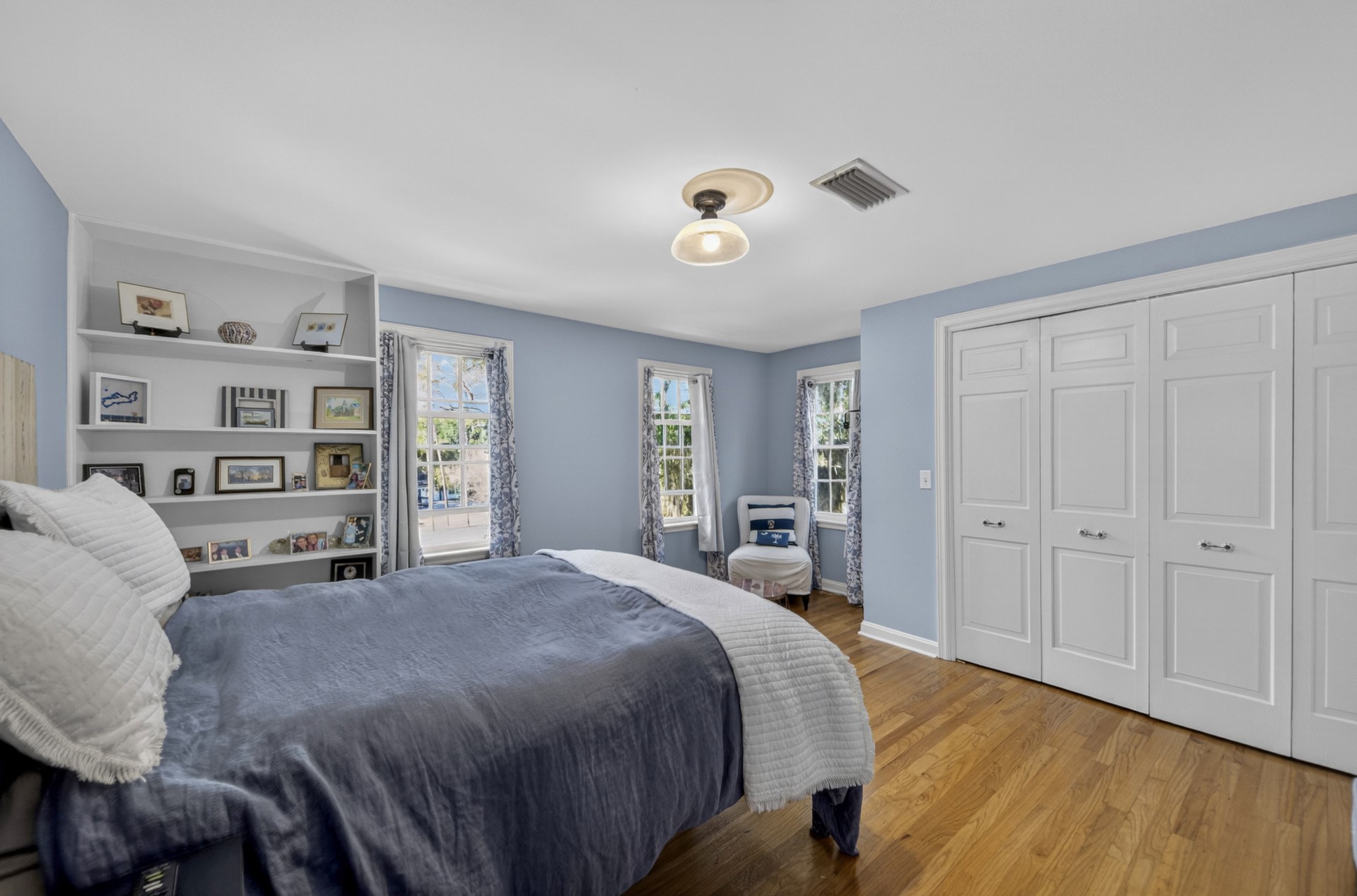 1814 HIGHLAND DRIVE