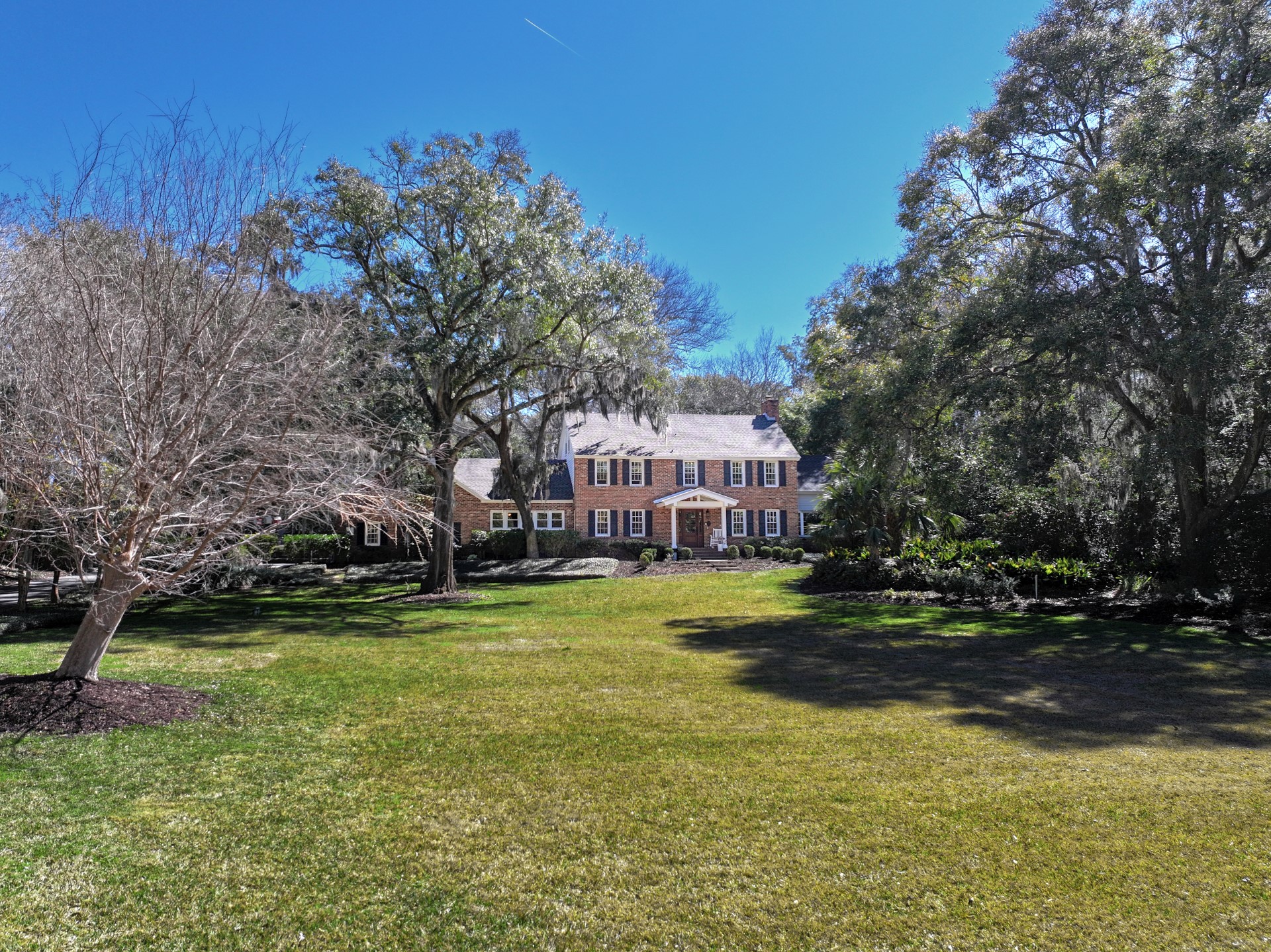 1814 HIGHLAND DRIVE
