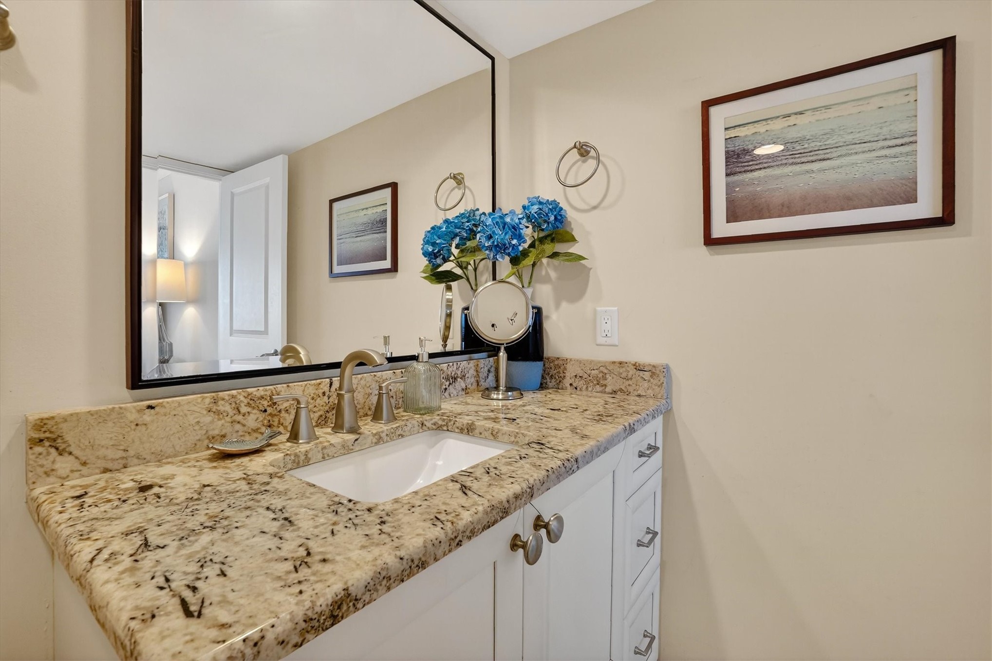 4800 AMELIA ISLAND PARKWAY B128