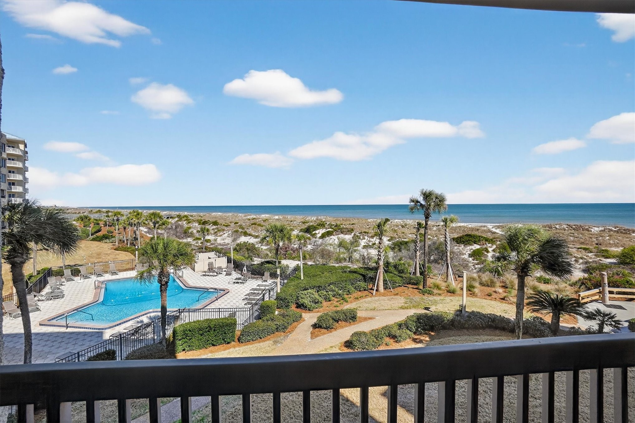 4800 AMELIA ISLAND PARKWAY B128